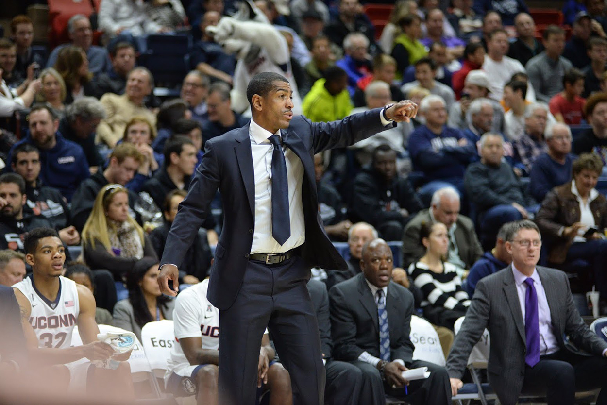 UConn head coach Kevin Ollie shouts instructions during a victory over Furman at Gampel Pavilion. Ollie has landed a top 10 recruiting class in 2017, bolstered by the signing of 5 star center Zach Brown. (Ashley Maher/The Daily Campus)