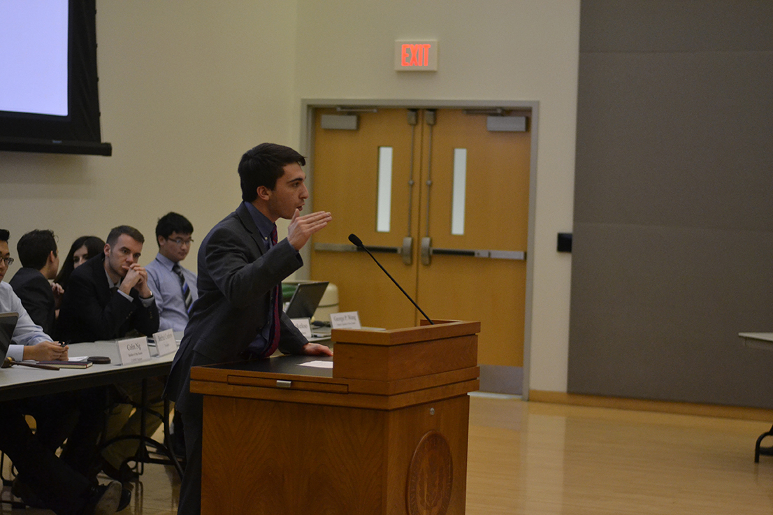Steven Porcello, USG Funding Board chair, discusses changes to Funding Board policy implemented for the spring 2016 semester at the Jan. 20 meeting. (Rebecca Newman/The Daily Campus)
