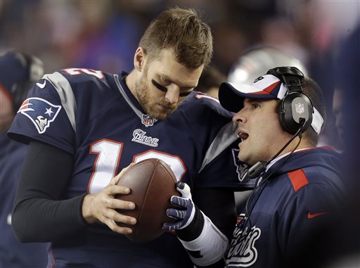 FILE - In this Nov. 3, 2013, file photo, New England Patriots offensive coordinator Josh McDaniels, right, talks to quarterback Tom Brady during the fourth quarter of an NFL football game against the Pittsburgh Steelers in Foxborough, Mass. A federal appeals court has ruled, Monday, April 25, 2016, that New England Patriots Tom Brady must serve a four-game "Deflategate" suspension imposed by the NFL, overturning a lower judge and siding with the league in a battle with the players union. (AP Photo/Steven Senne, File)