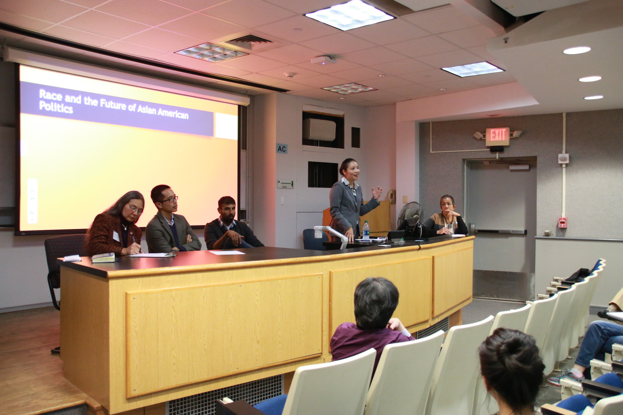 The Asian and Asian American Studies Institute organized a lecture about Asian American politics in Gentry 131 on Tuesday, Oct. 11, 2016. They invited Janette Wong from Asian American student program, university of Maryland to address a speech about race and the future of Asian American politics. (Yuwei Zhao/The Daily Campus)