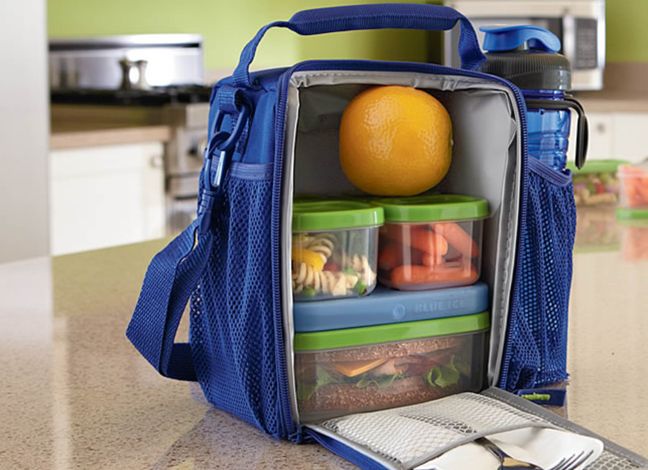 The lunchbox is partially because I am too cheap to buy the meal plan, but who can blame me? Even the commuter option is thousands of dollars. (Rubbermaid Products/Flickr Creative Commons)