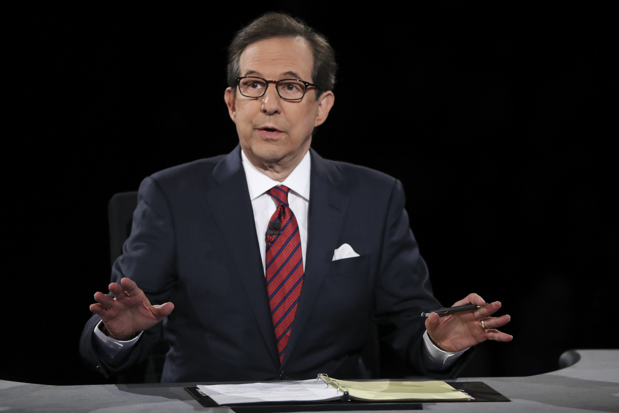 Moderator Chris Wallace of FOX News guides the discussion between Democratic presidential nominee Hillary Clinton and Republican presidential nominee Donald Trump during the third presidential debate at UNLV in Las Vegas, Wednesday, Oct. 19, 2016. (Joe Raedle/AP)