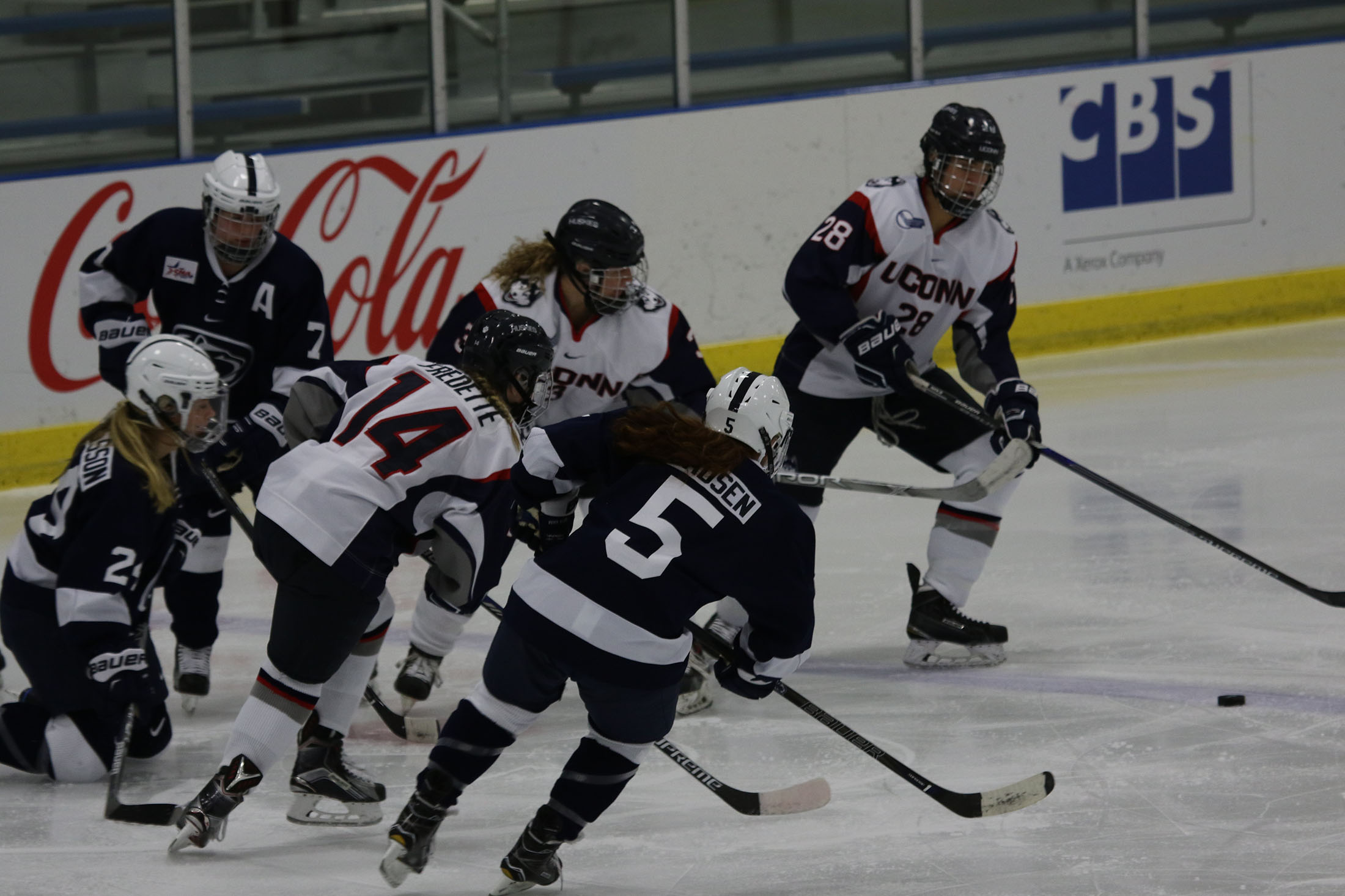 The ladies pulled out a 2-1 victory at Walter Brown Arena on Saturday, Dec. 3 against Boston University after their 4-1 loss at Freitas on Friday, Dec. 2. Saturday’s win was the first victory the team has had over BU since the 2009-2010 season. (Ruohan Li/The Daily Campus)
