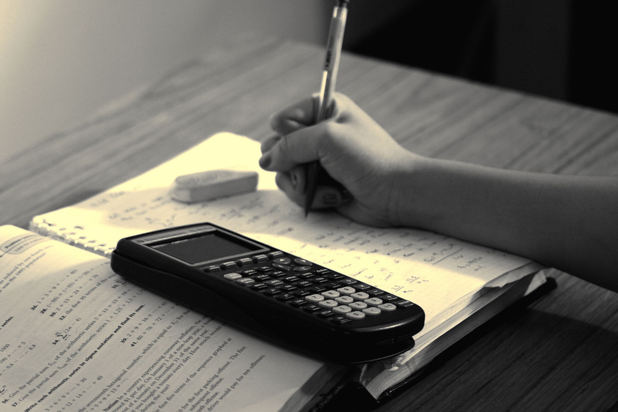 With finals week coming up there are many ways of approaching the retention of information, Quizlet and the Pomodoro Technique to name a few. (Photo courtesy of Wikimedia Common)