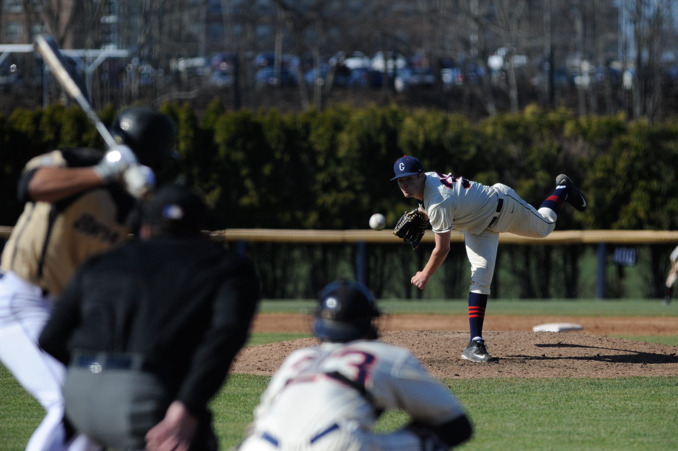 UConn baseball defeats Bryant University with a final score of 6-3. (Jason Jiang/The Daily Campus)