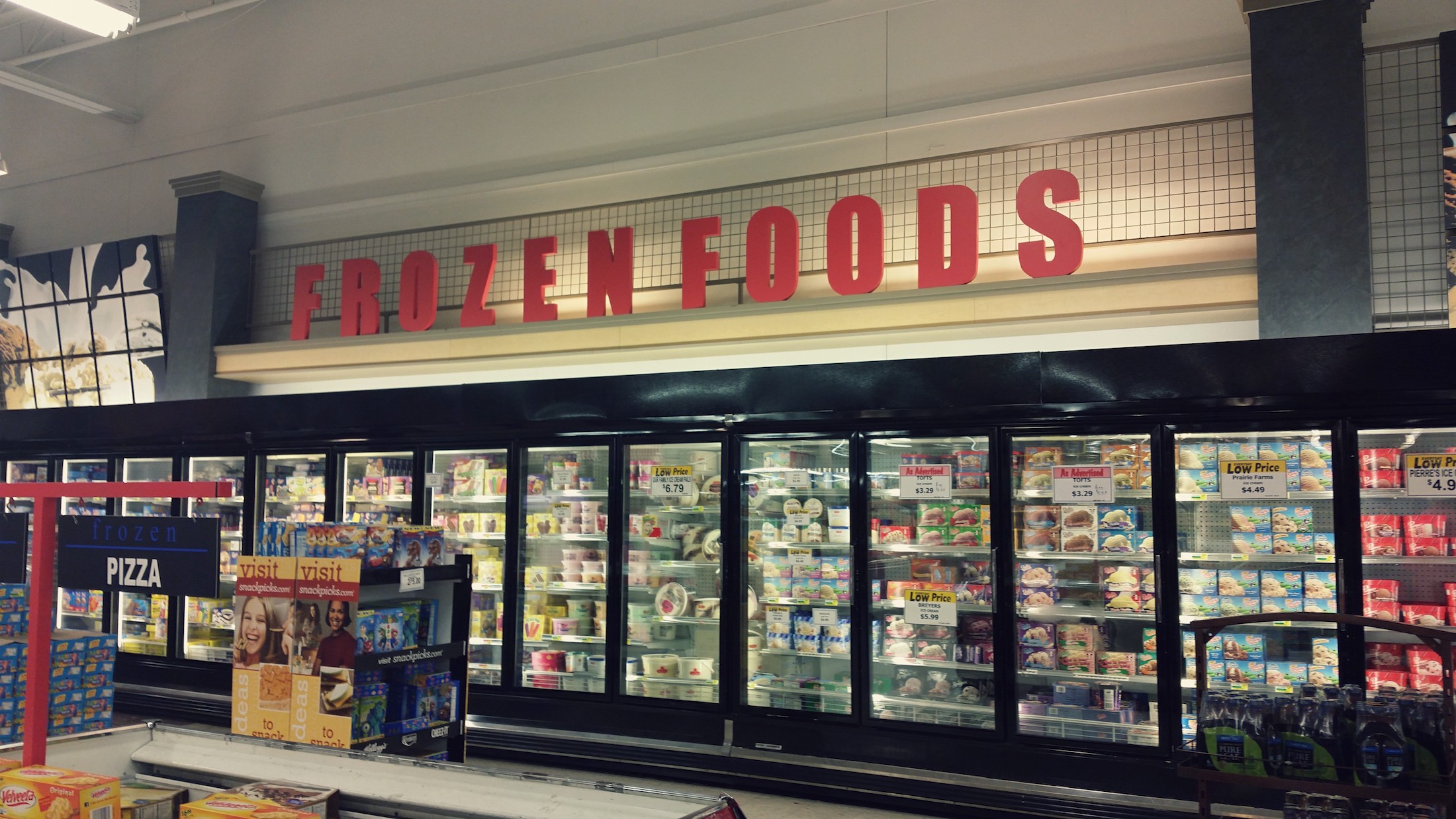 The grocery store, a place where all walks of life come to shop for food and other "essentials". (Nicholas Eckhart/Creative Commons Flickr) 