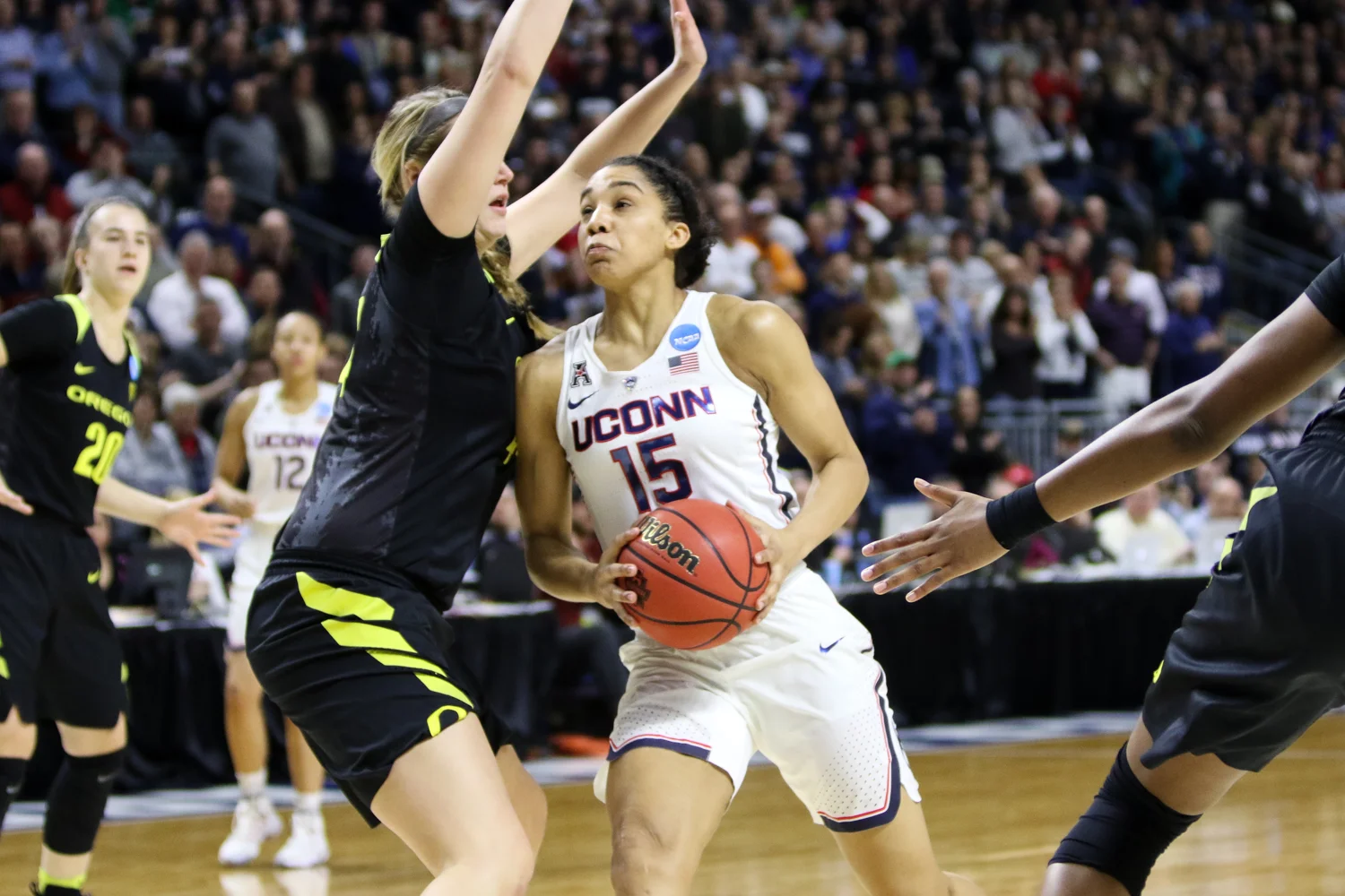 UConn forward Gabby Williams drives to the hoop to score 2 of her 25 points, which included a perfect 7-for-7 performance from the free throw line.