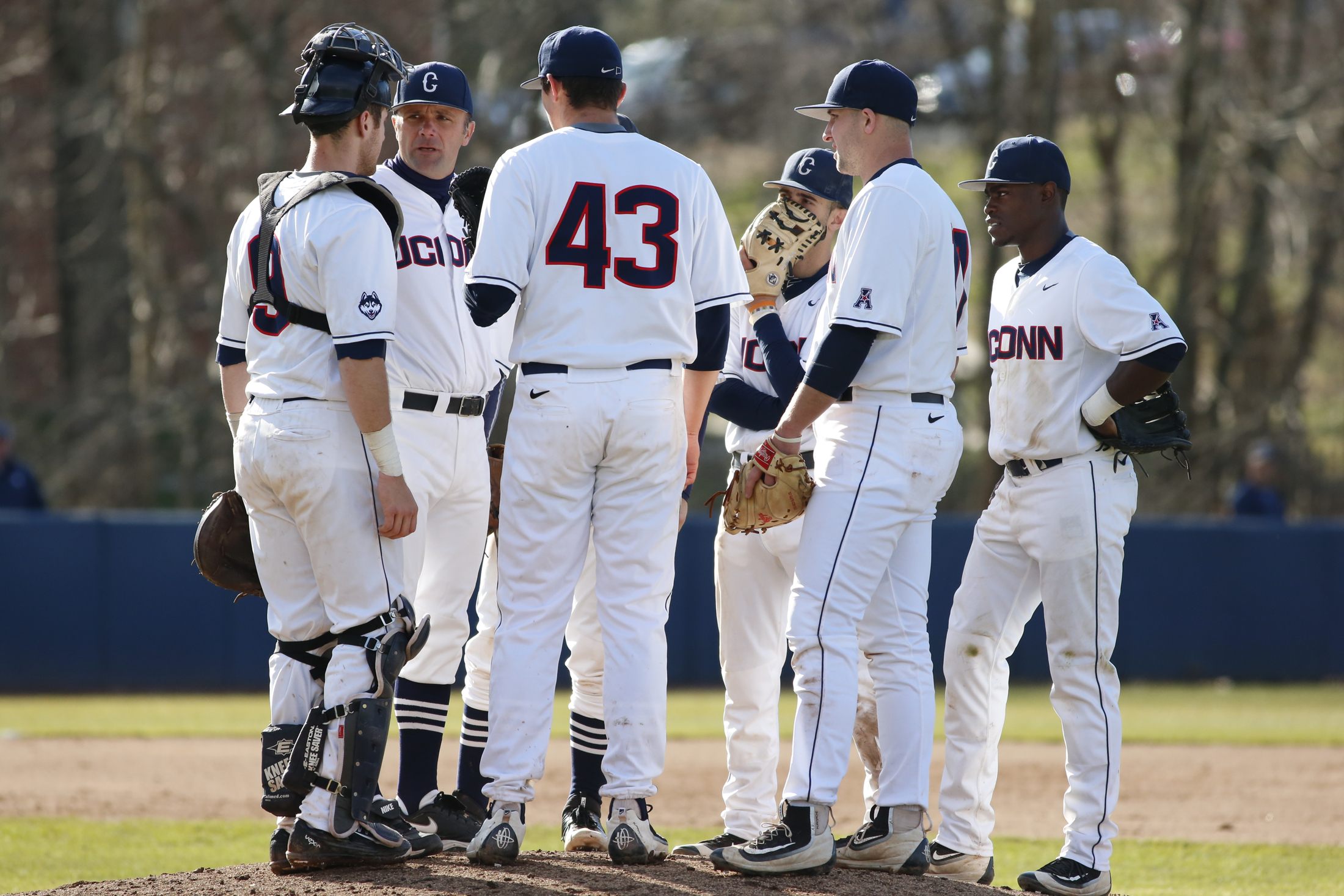 The Huskies defeat the Fairfield College Stags 2-1 April 12, 2016 at J.O. Christian Field. (Tyler Benton/The Daily Campus)