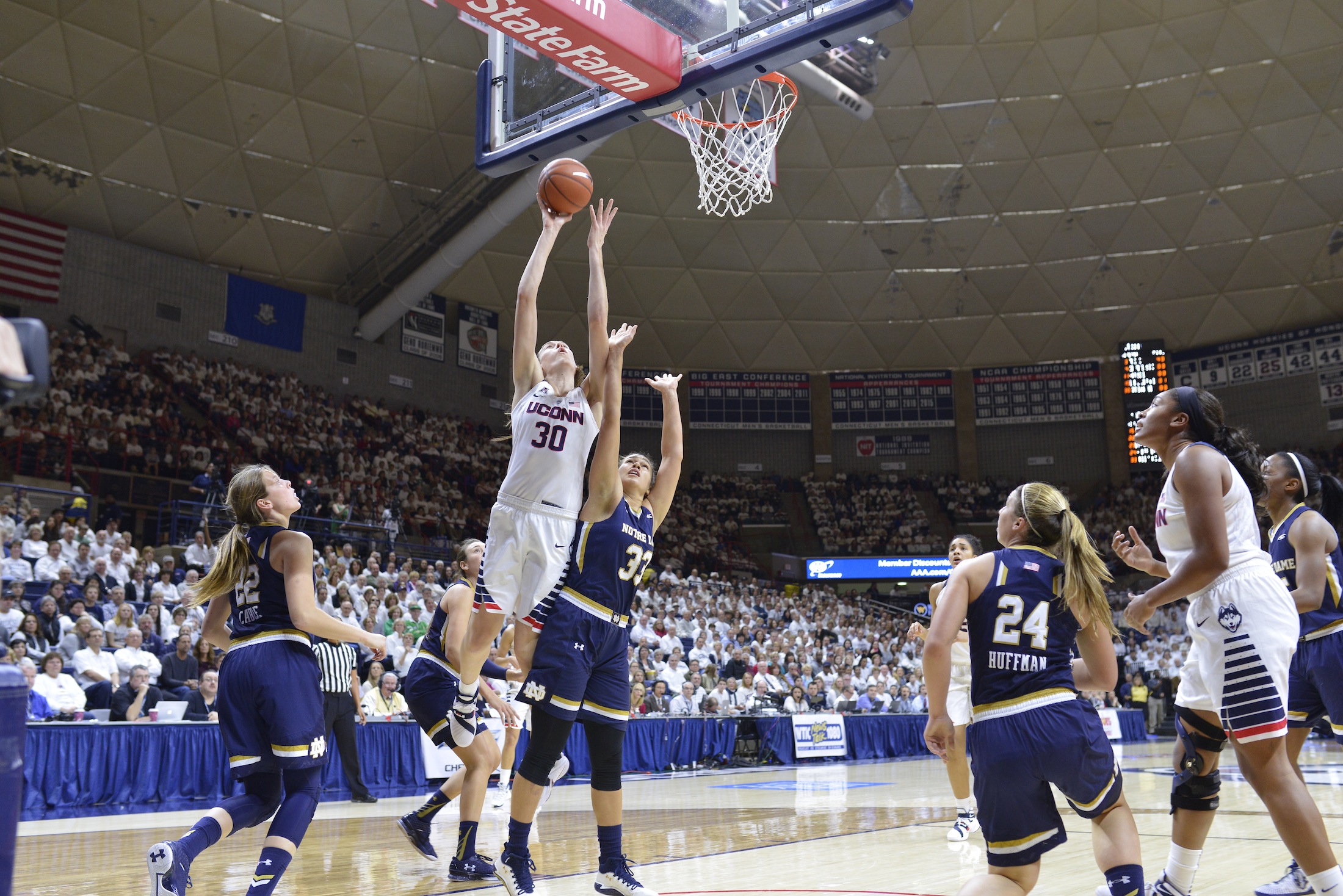 Breanna Stewart (30) advises young aspiring women, no matter what field, to continue to work hard. Stewart is a four-time national champion and current Seattle Storm forward. (Jason Jiang/The Daily Campus)