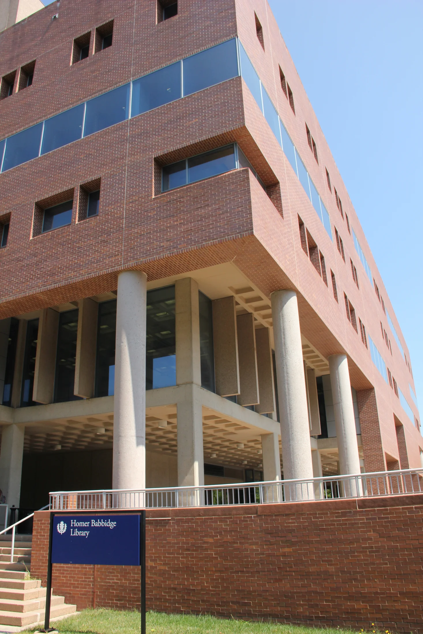 Little Change, Big Impact: UConn’s library website has been made more ...