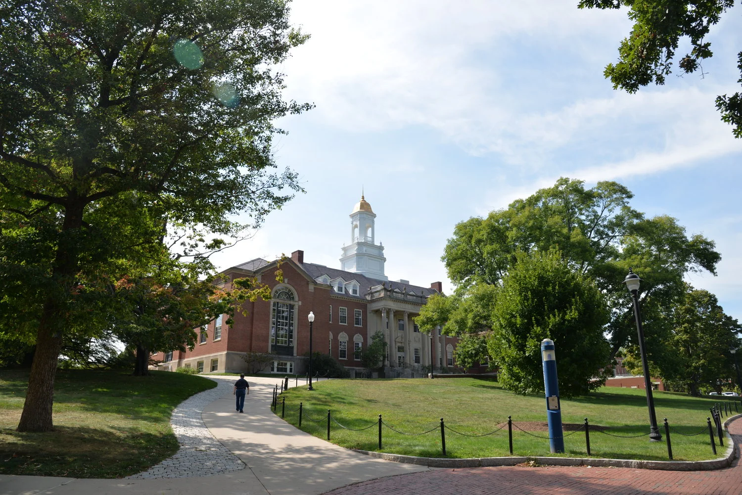 Proposed UConn fee changes would eliminate academic material and major-related service fees in the 2018-2019 academic year. (Amar Batra/The Daily Campus)