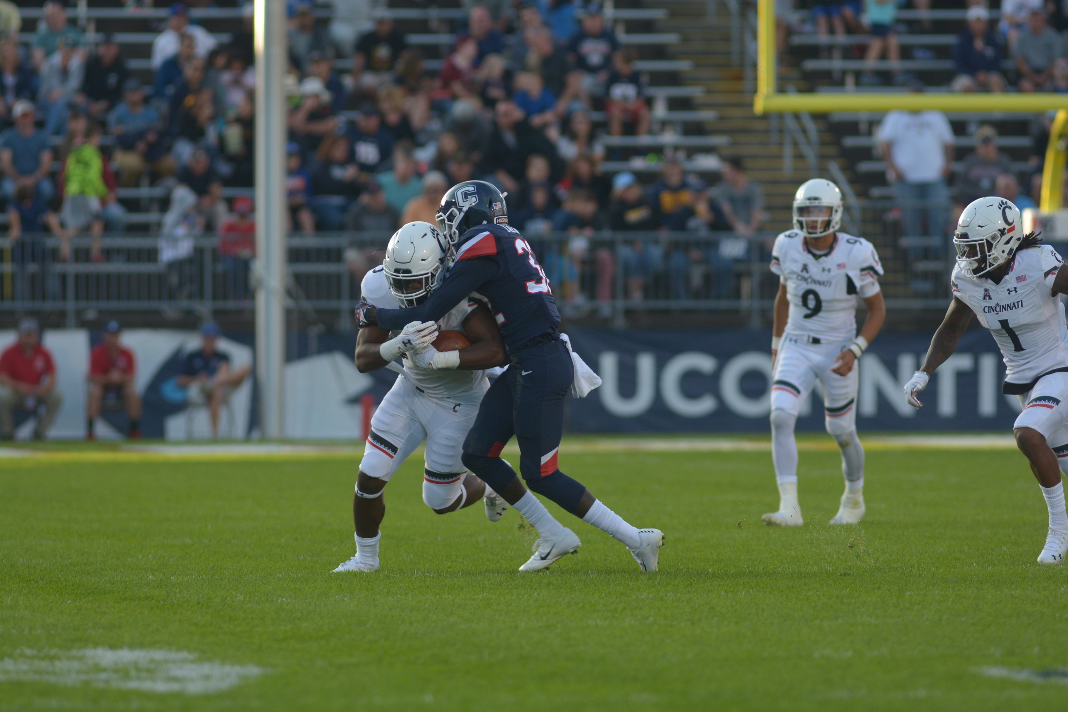 UConn plays against Cincinnati Saturday afternoon at Rentschler Field. The team was defeated 49-7. Their next home game will be Saturday October 27 (Nicholas Hampton/The Daily Campus).