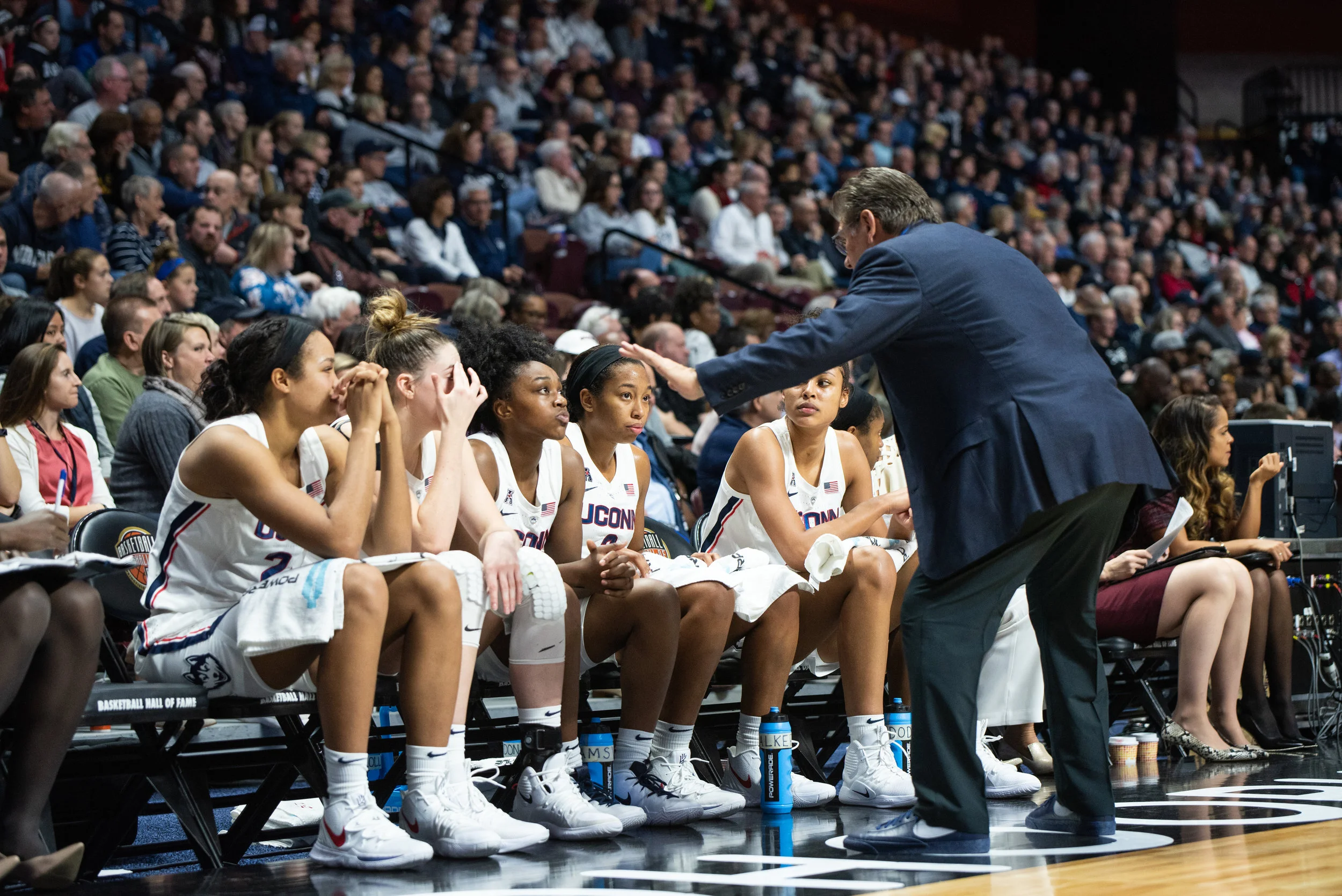 The Huskies pulled out their 125th straight regular season victory Wednesday night at Oklahoma. Photo by Charlotte Lao/The Daily Campus