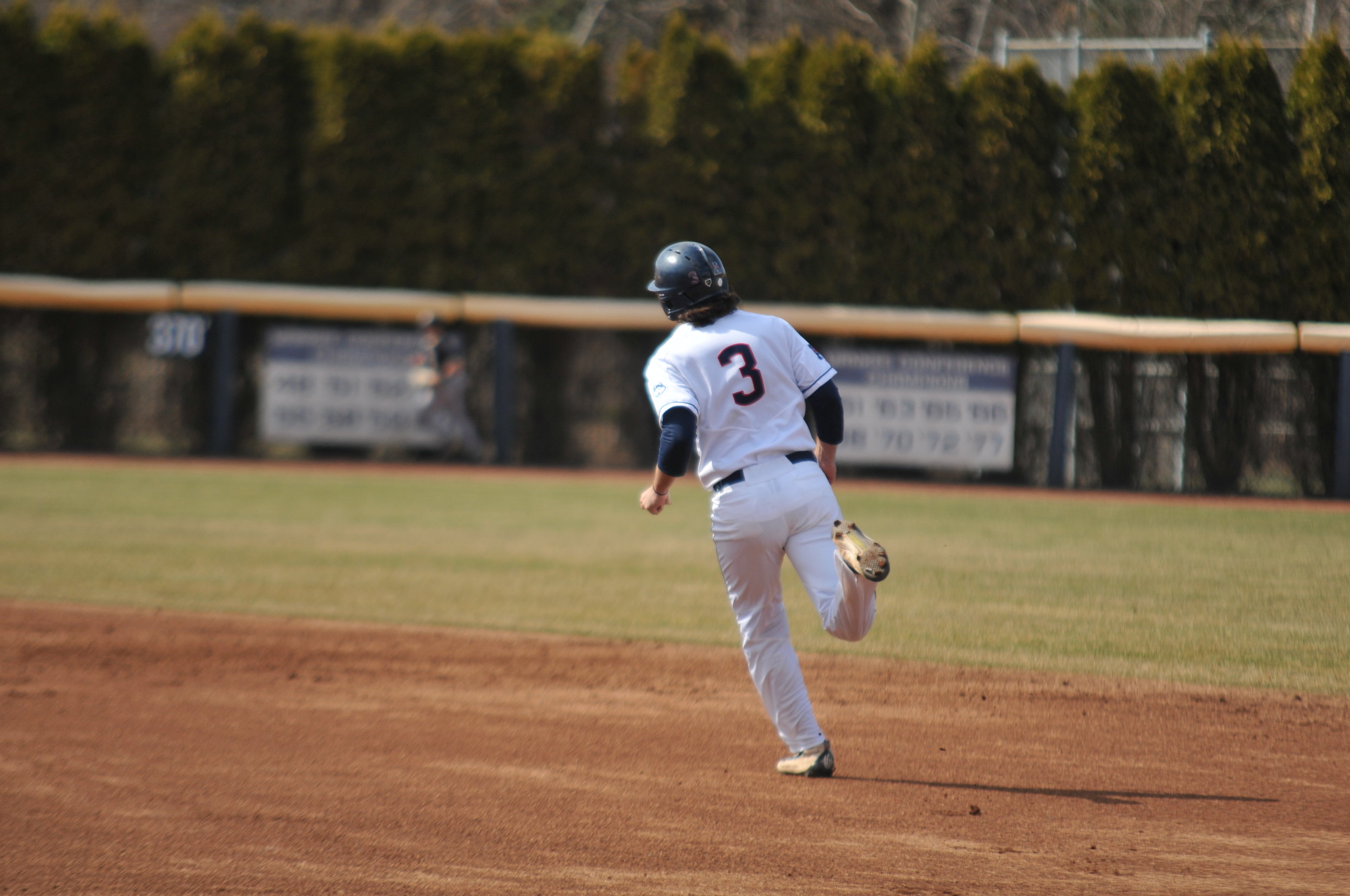 The Huskies left Texas State taking two out of three games on the weekend. (Eric Wang/The Daily Campus)