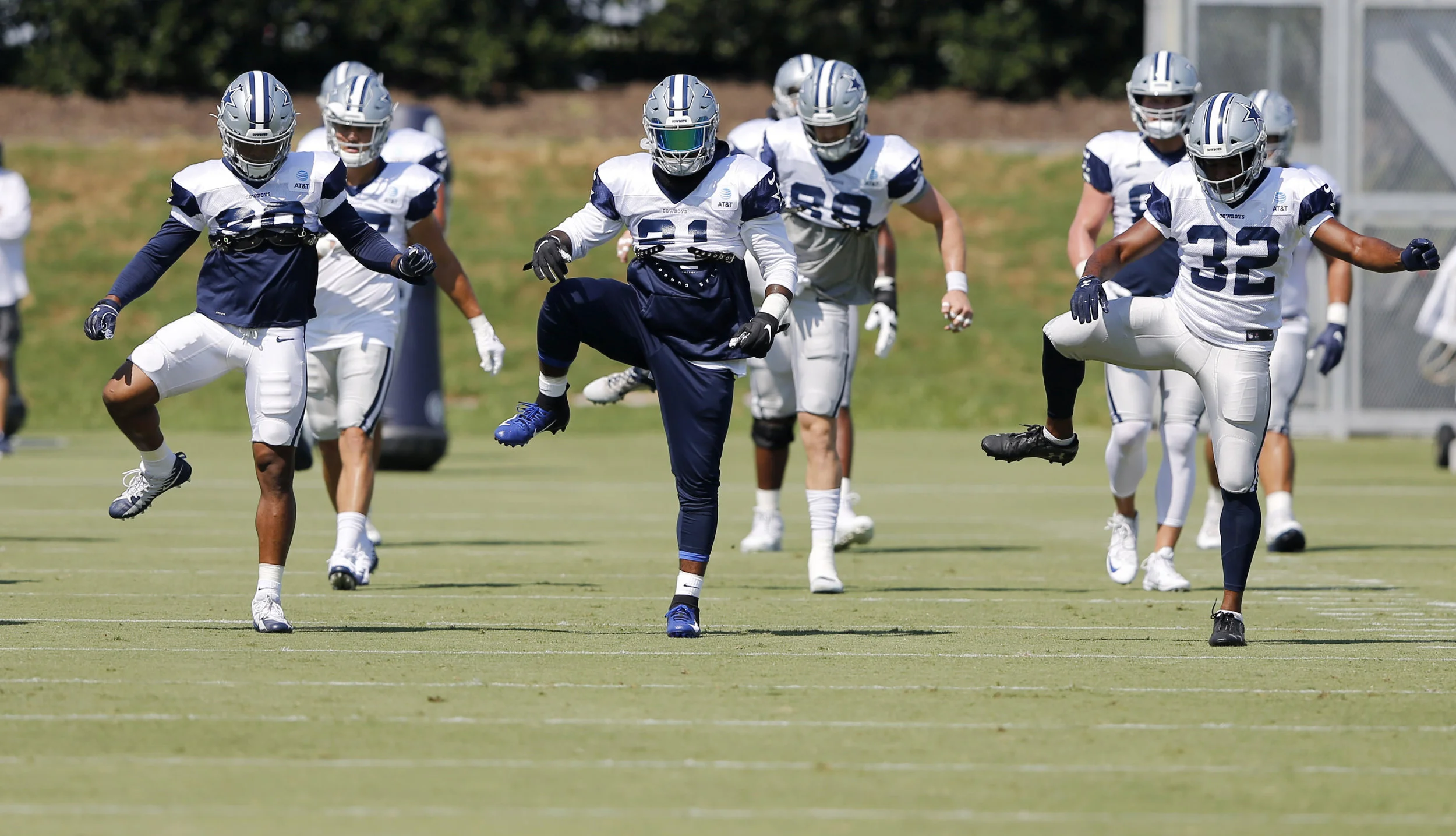 The Cowboys defense, headlined by Jaylon Smith’s 5-year extension, looks poised for a strong season. Photo from The Associated Press