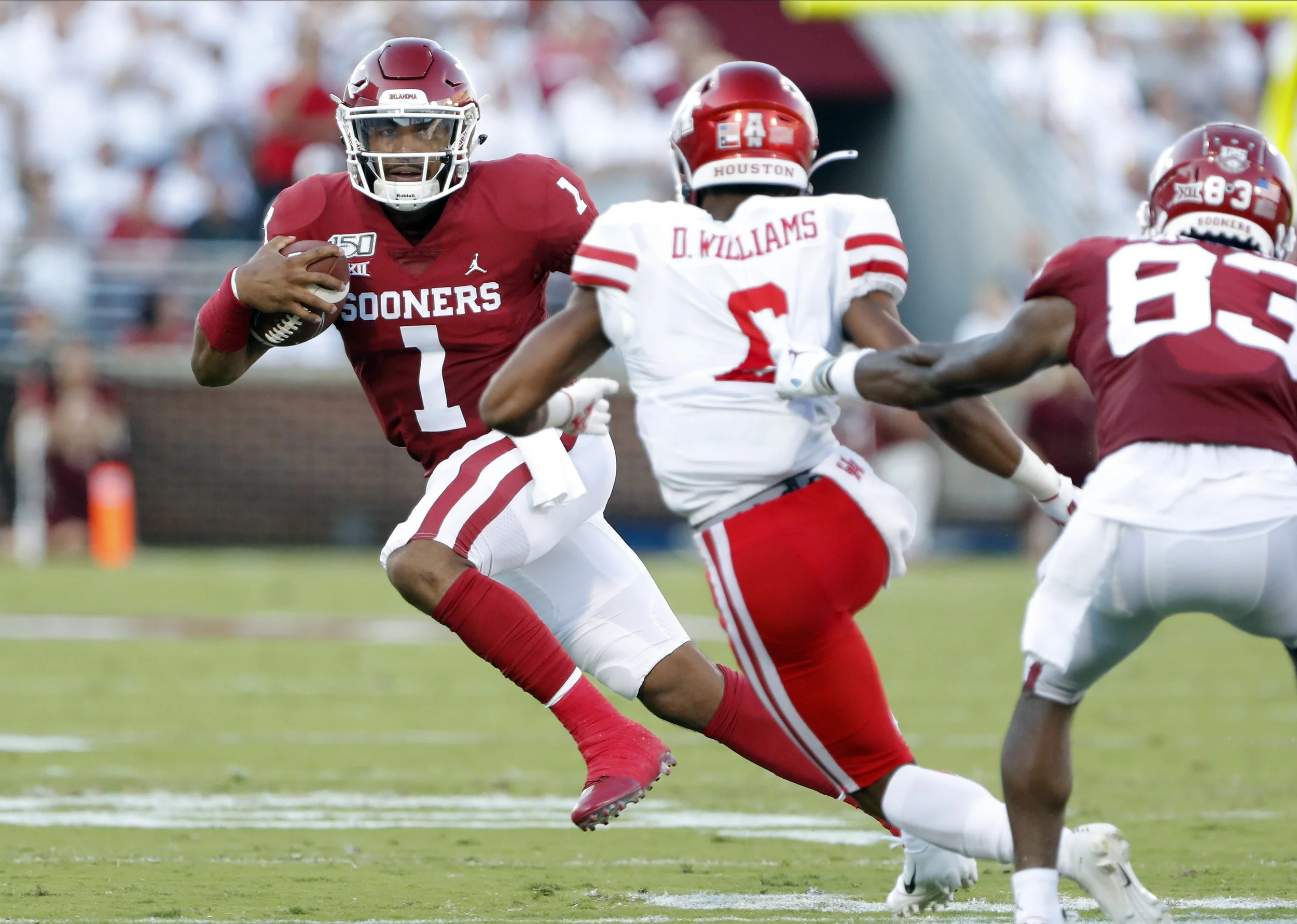 Jalen Hurts skyrocketed to first in the Heisman race after his huge game against Houston to begin the season. Photo from The Daily Campus