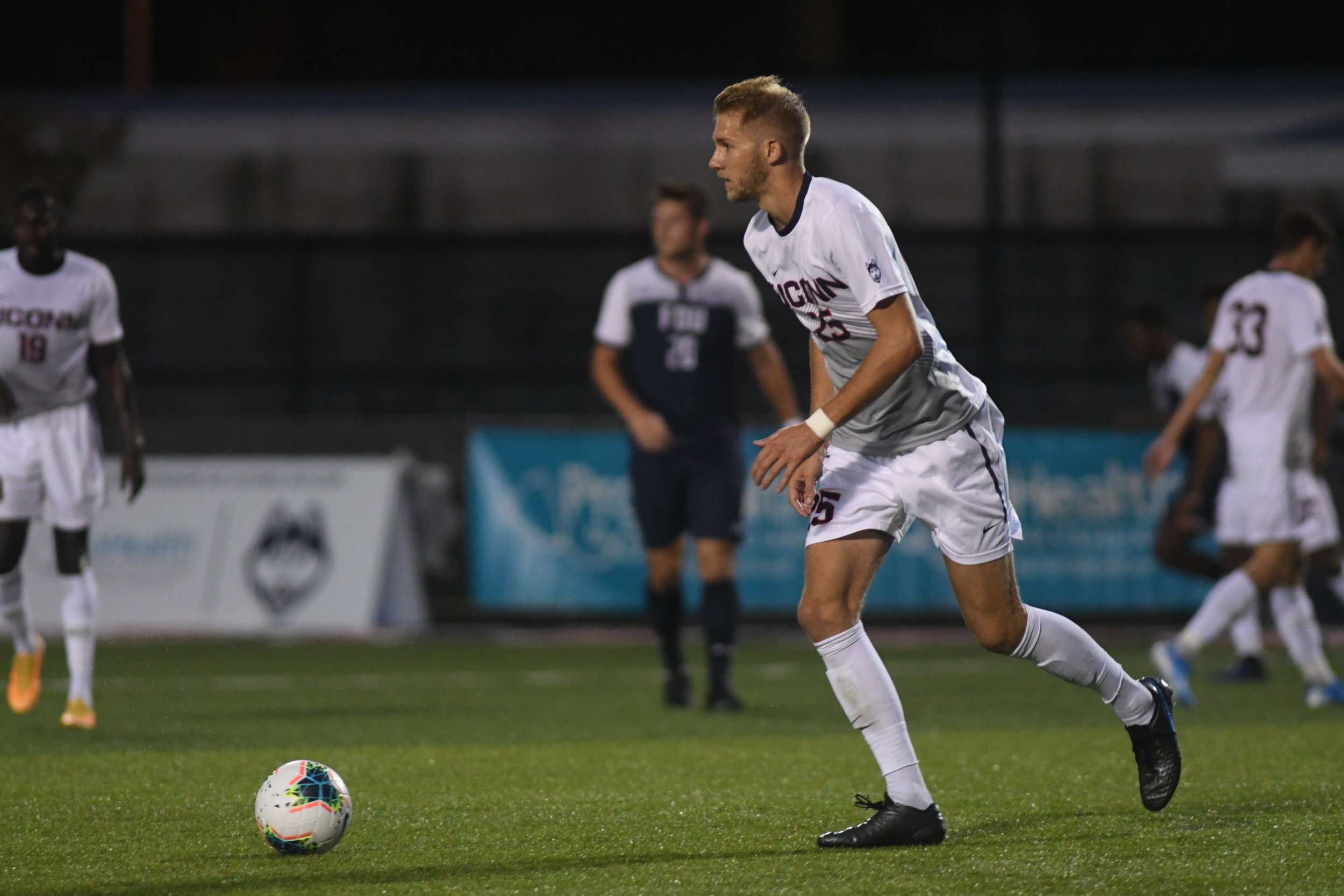 The UConn Huskies lost to Fairleigh Dickinson University 1-2 on Friday after the Knights scored back to back in the 1st half. They look to bounce back in their next game against Yale on Sept. 11 in New Haven, CT. Photo by Eric Wang / Daily Campus