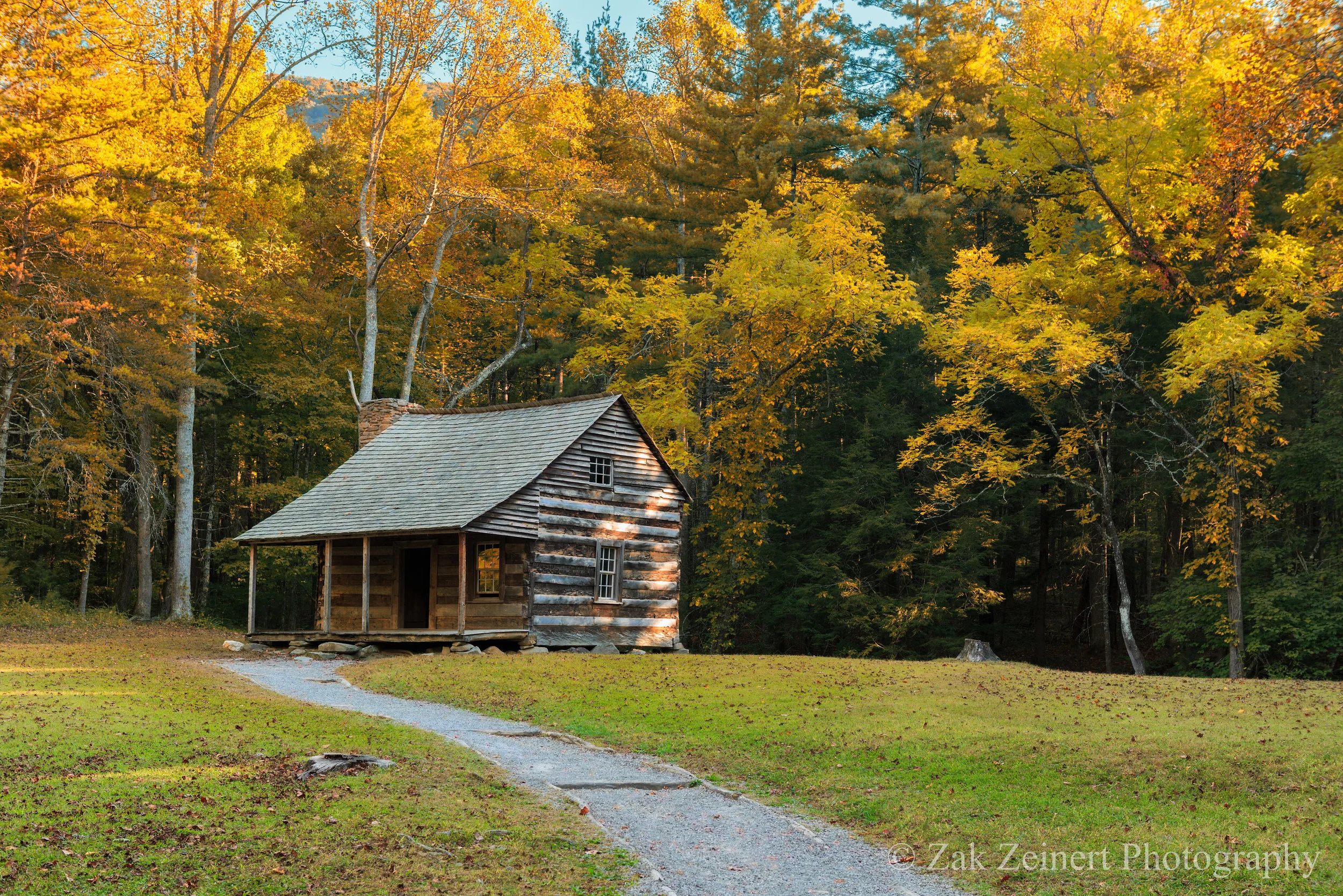 Carter Shields Cabin on the Cade's Cove loop