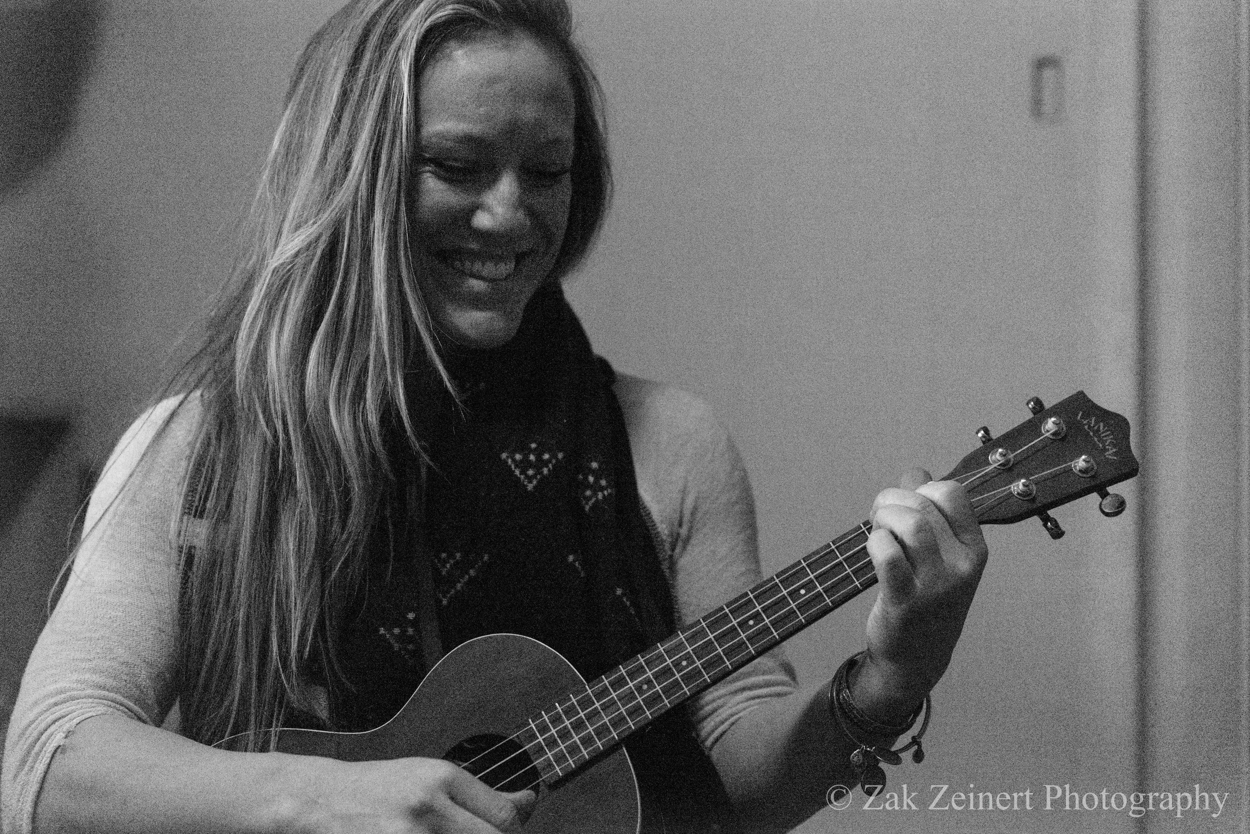 Maddie German. Singer/songwriter extraordinaire!