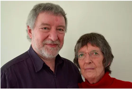 Steve Plummer & Pat Ashforth: The mathekniticcians themselves