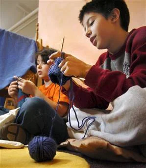 Kids Knitting.jpg