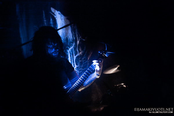 Wolfs in the Throne Room: 6.linja, Finland, 2011 . Photo: @ Eija Mäkivuoti.
