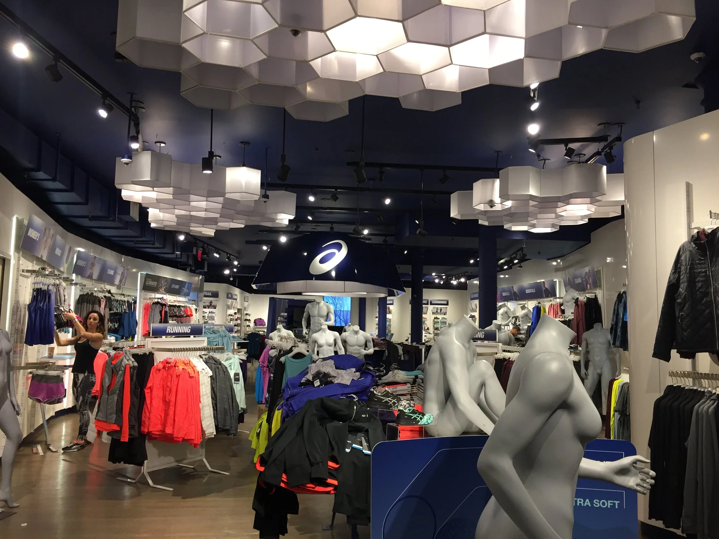  Asic’s shopping floor. 