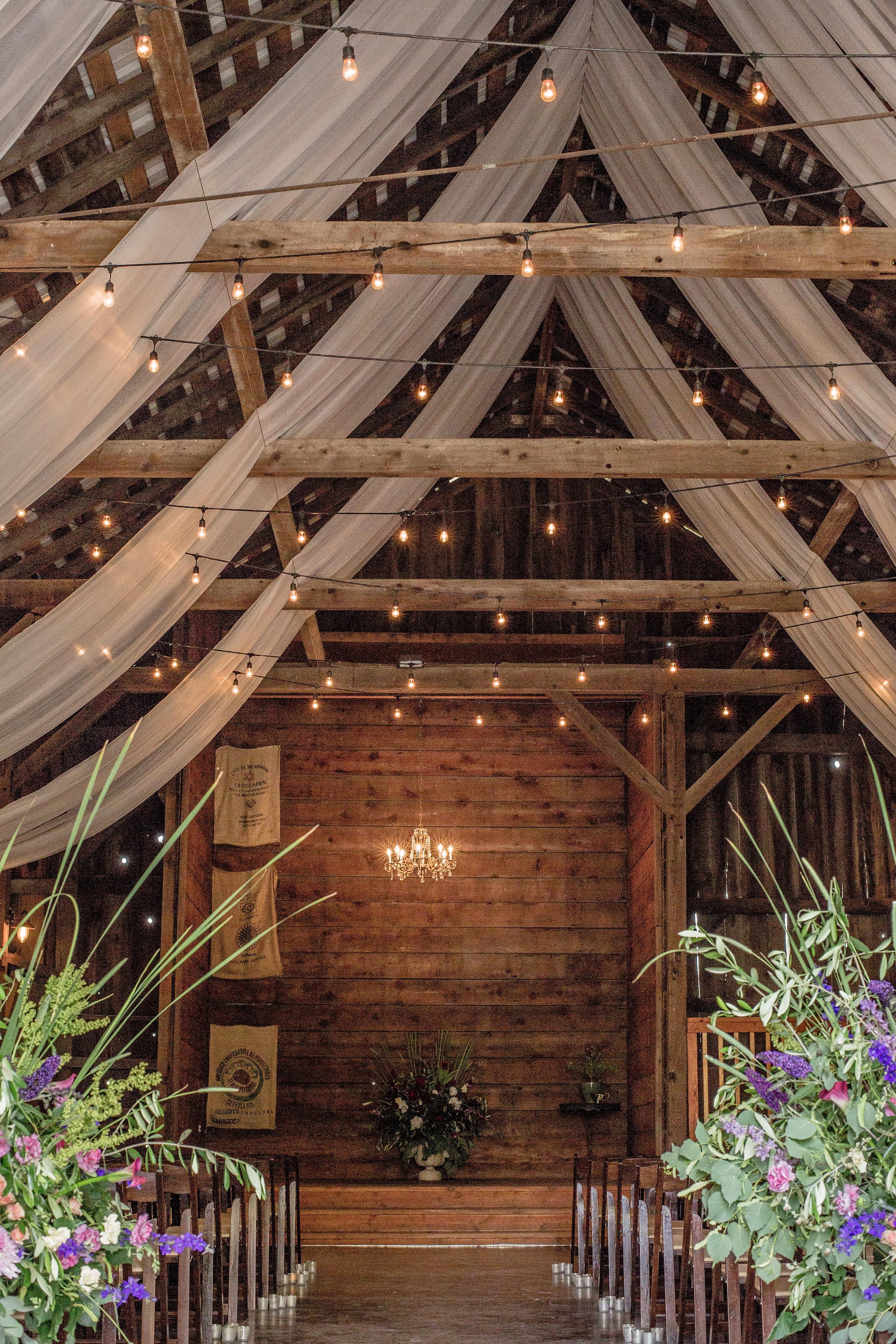 HISTORIC BARN. PHOTO BY FREDA BANKS PHOTOGRAPHY
