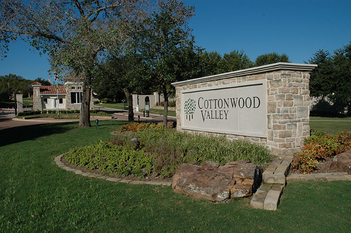 Cottonwood Valley Irving,Texas <br><h3><a href=