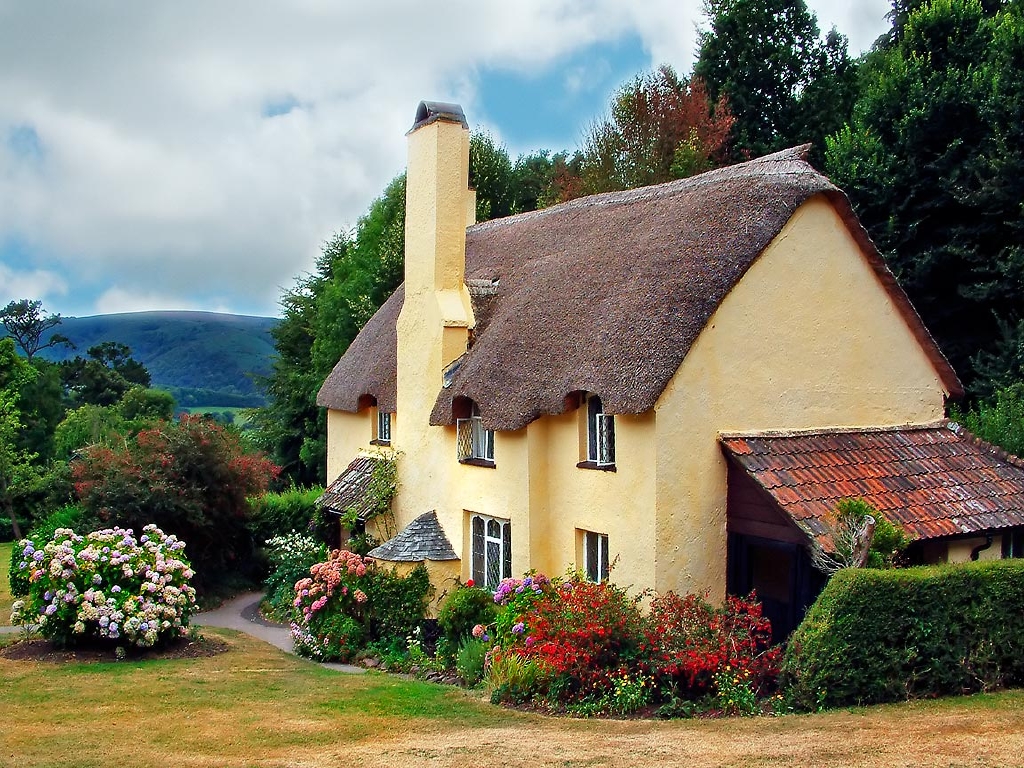 Unknown Cottage in an Unknown Place