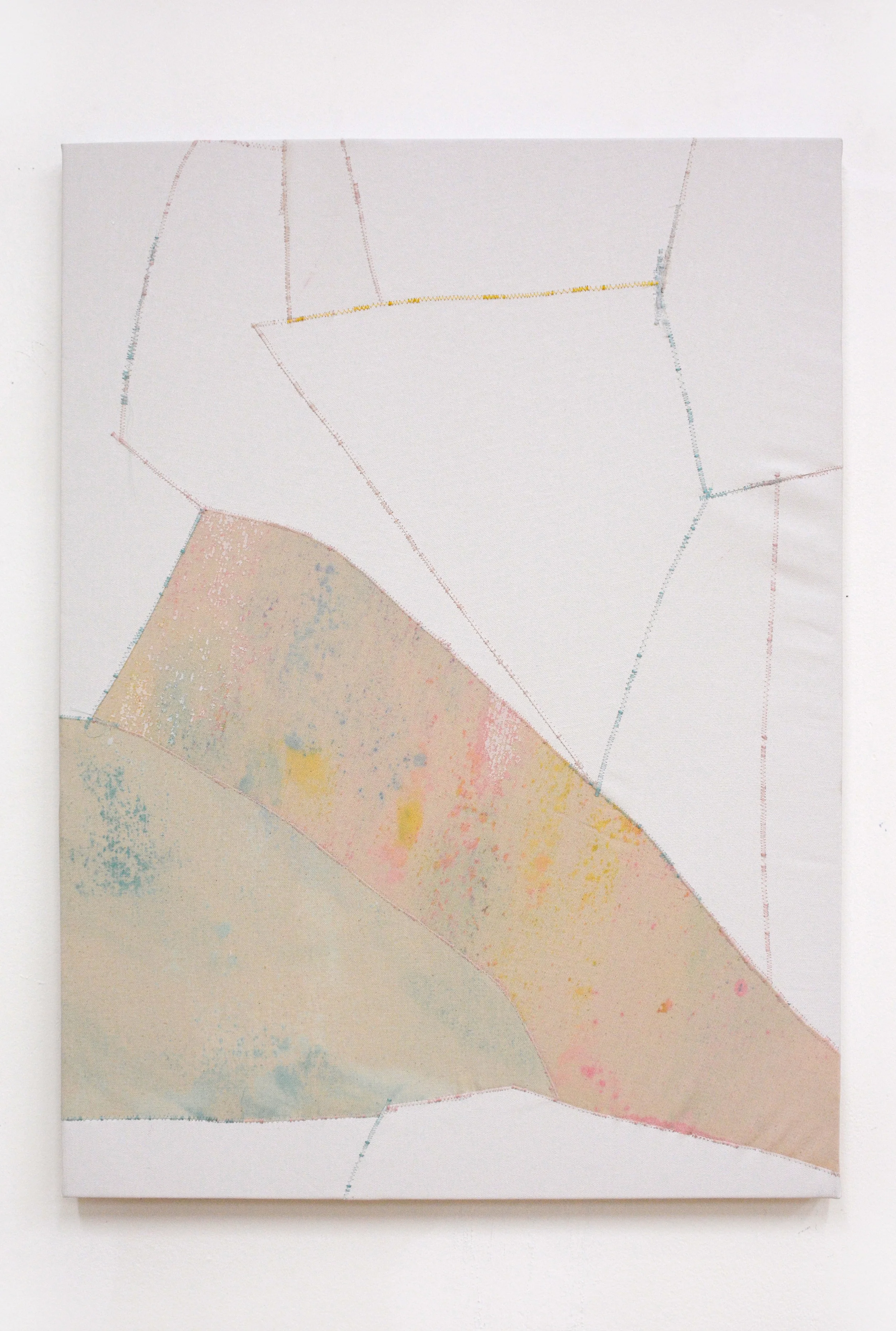 Bee , oil and thread on canvas, 56 x 76 cm, 2016 .
