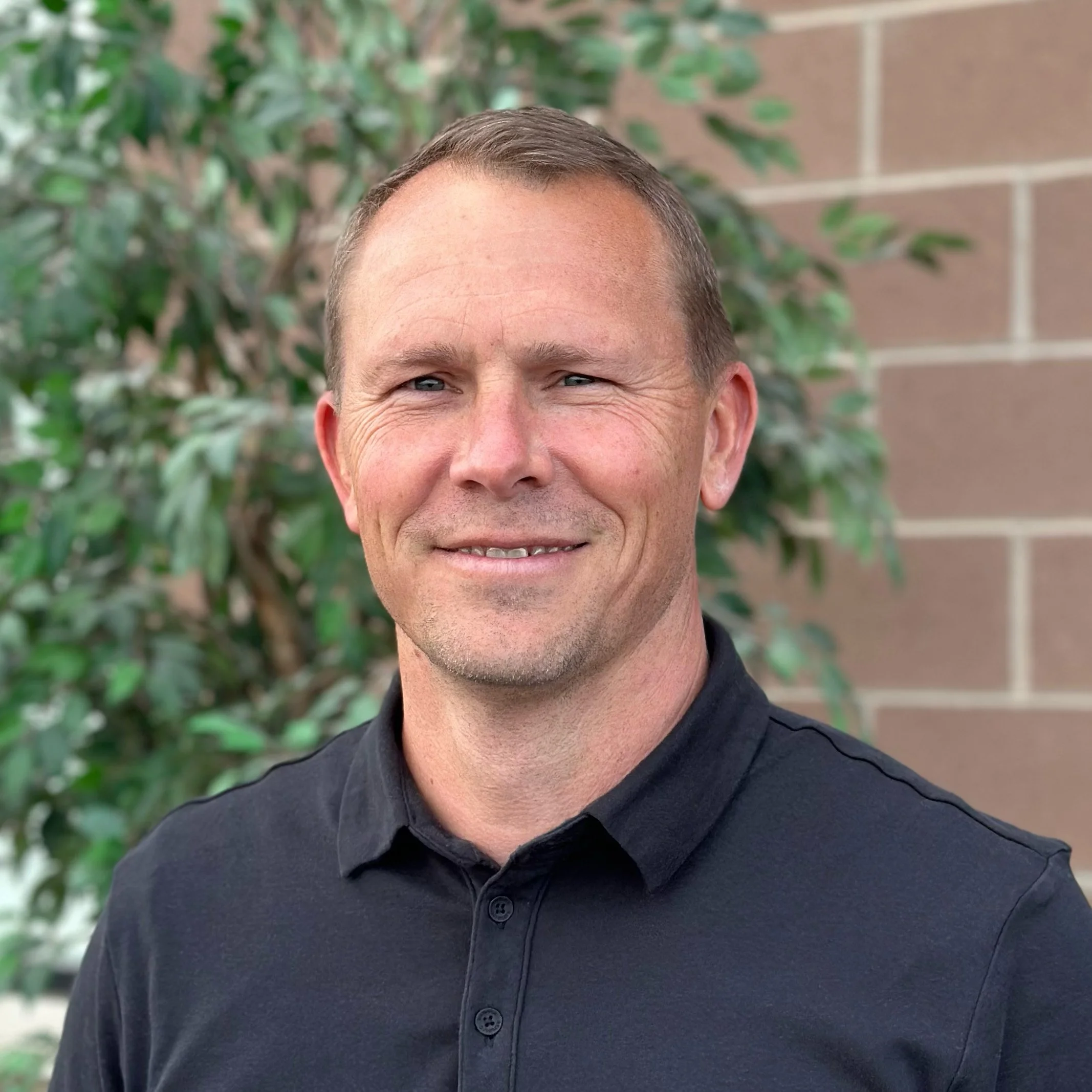 Photo of Loran Nicol