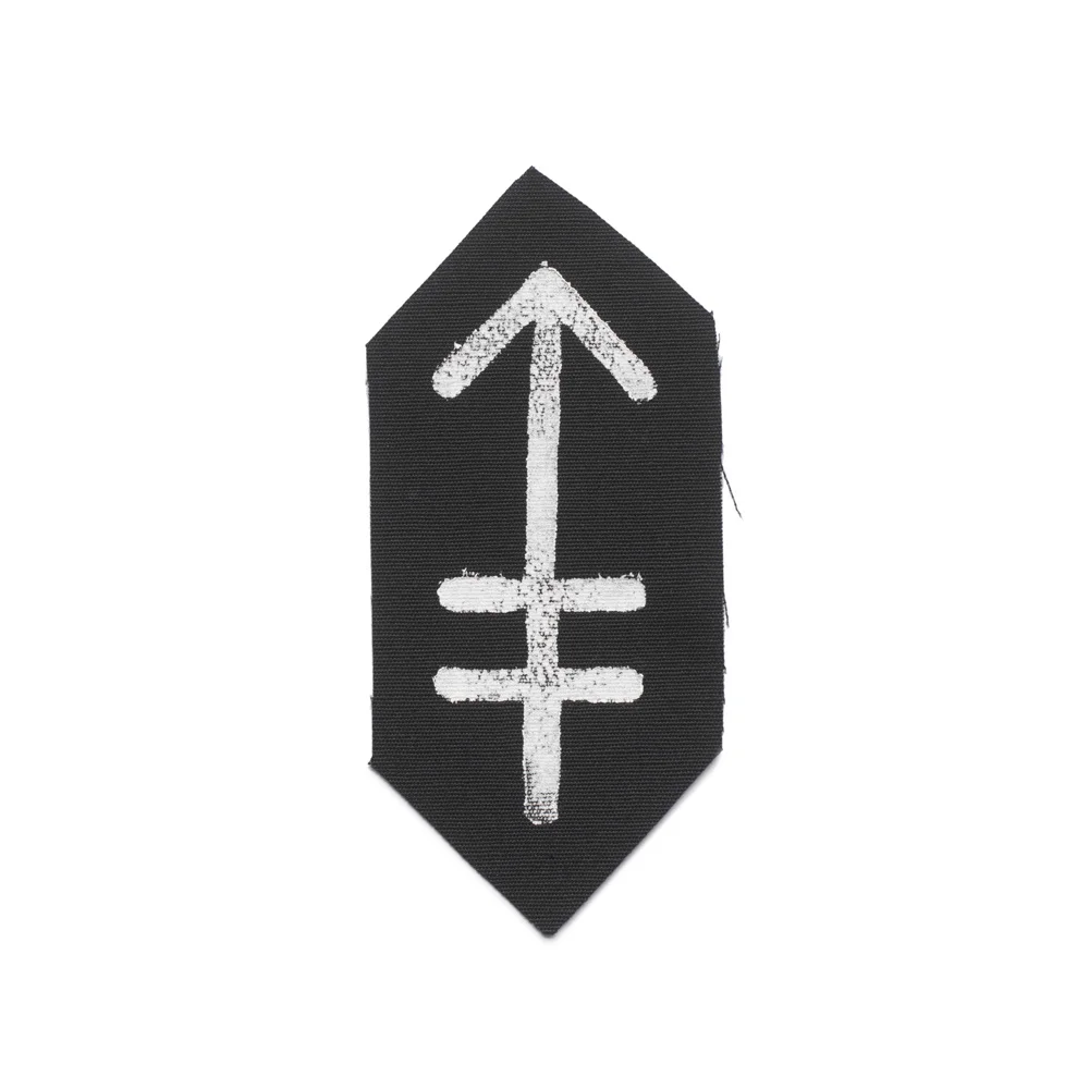 Patch-04-UpwEqual-Black-web.jpg