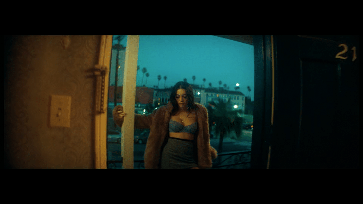 NV-Girl-01-high.gif