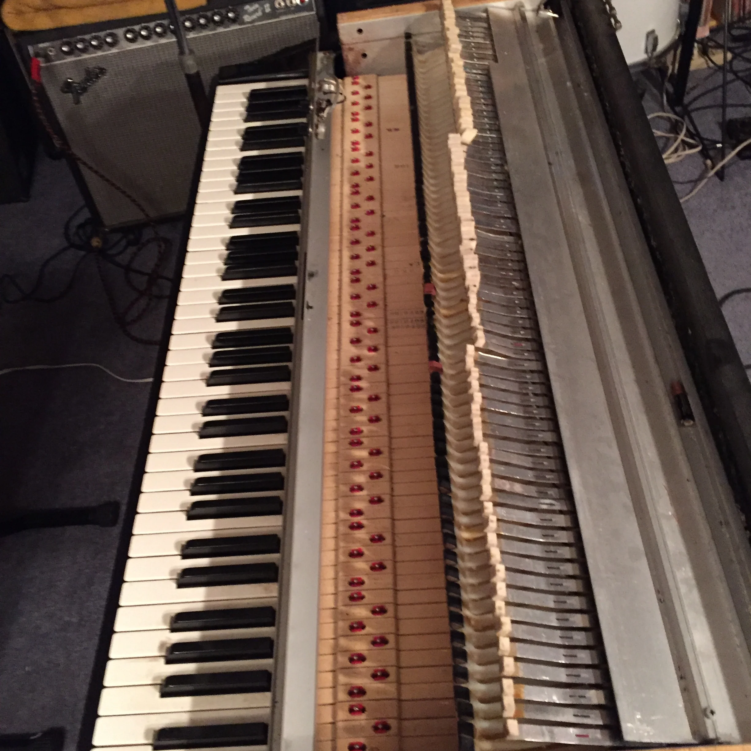 First I removed the cover and the harp assembly. So far so good.
