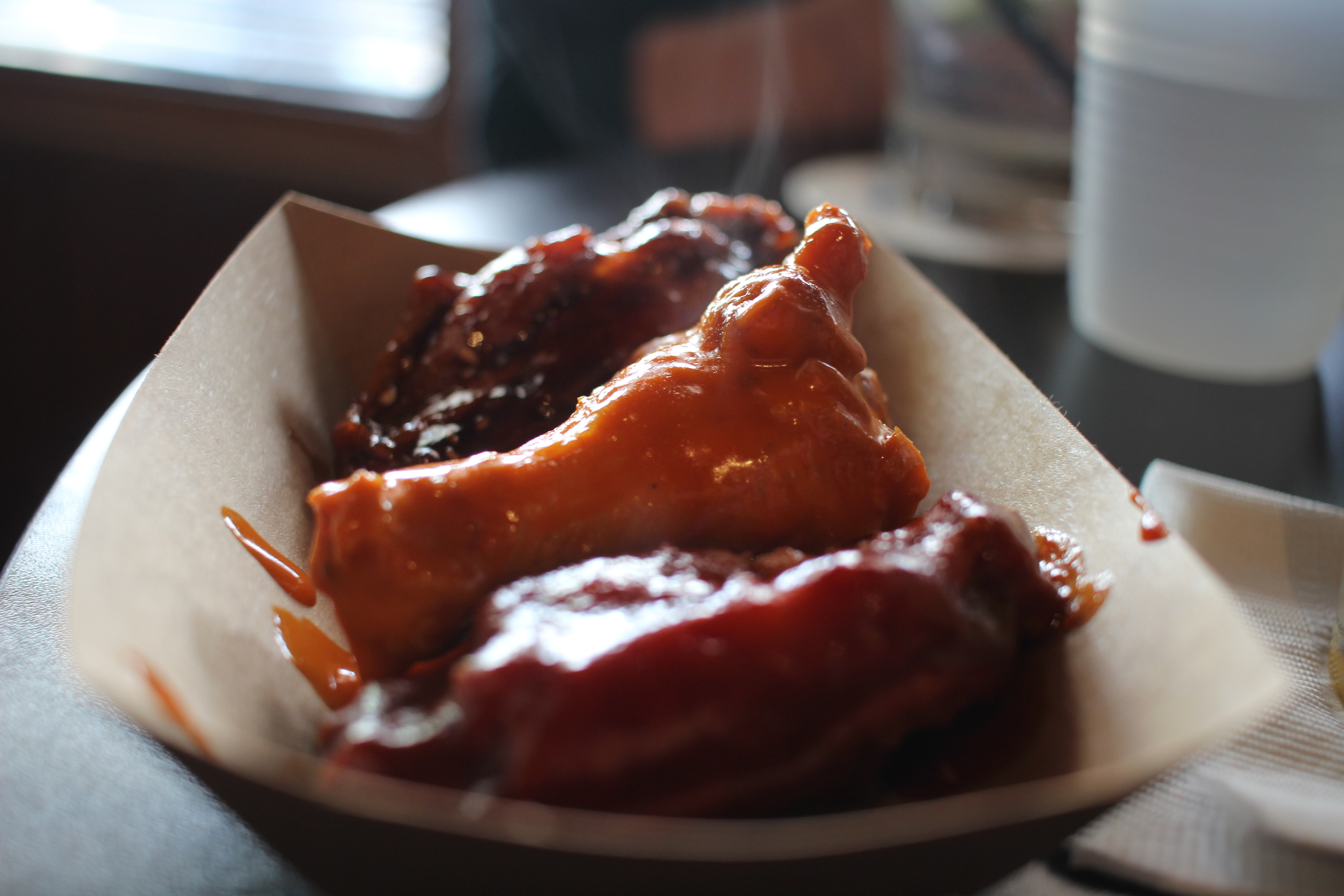 Hot Wings - Red Wing Bar and Grill