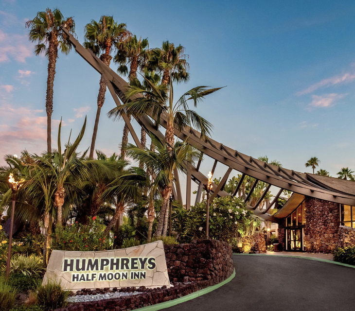 Tropical hotel San Diego Humphreys