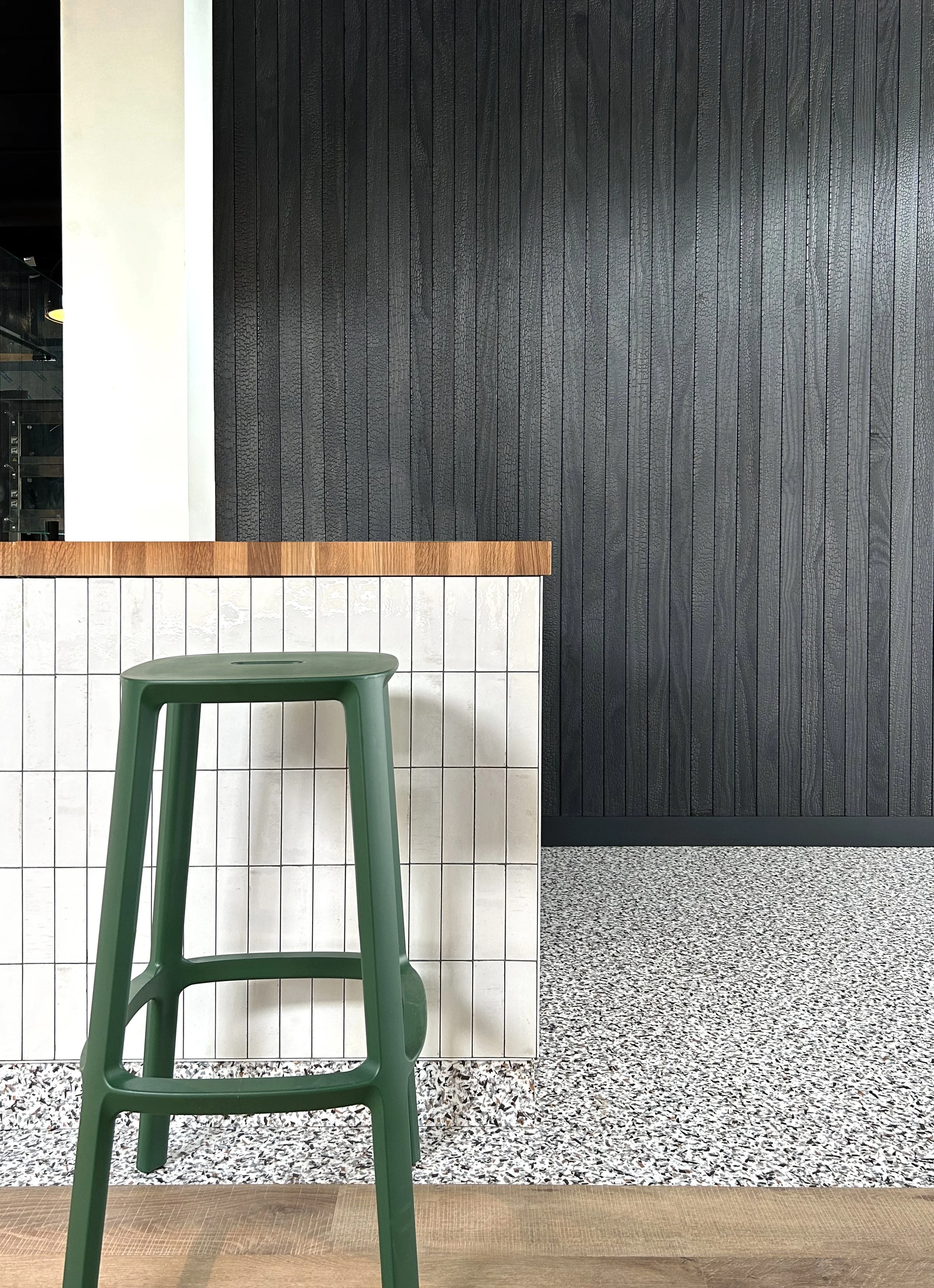 Interior_Bar2.jpg