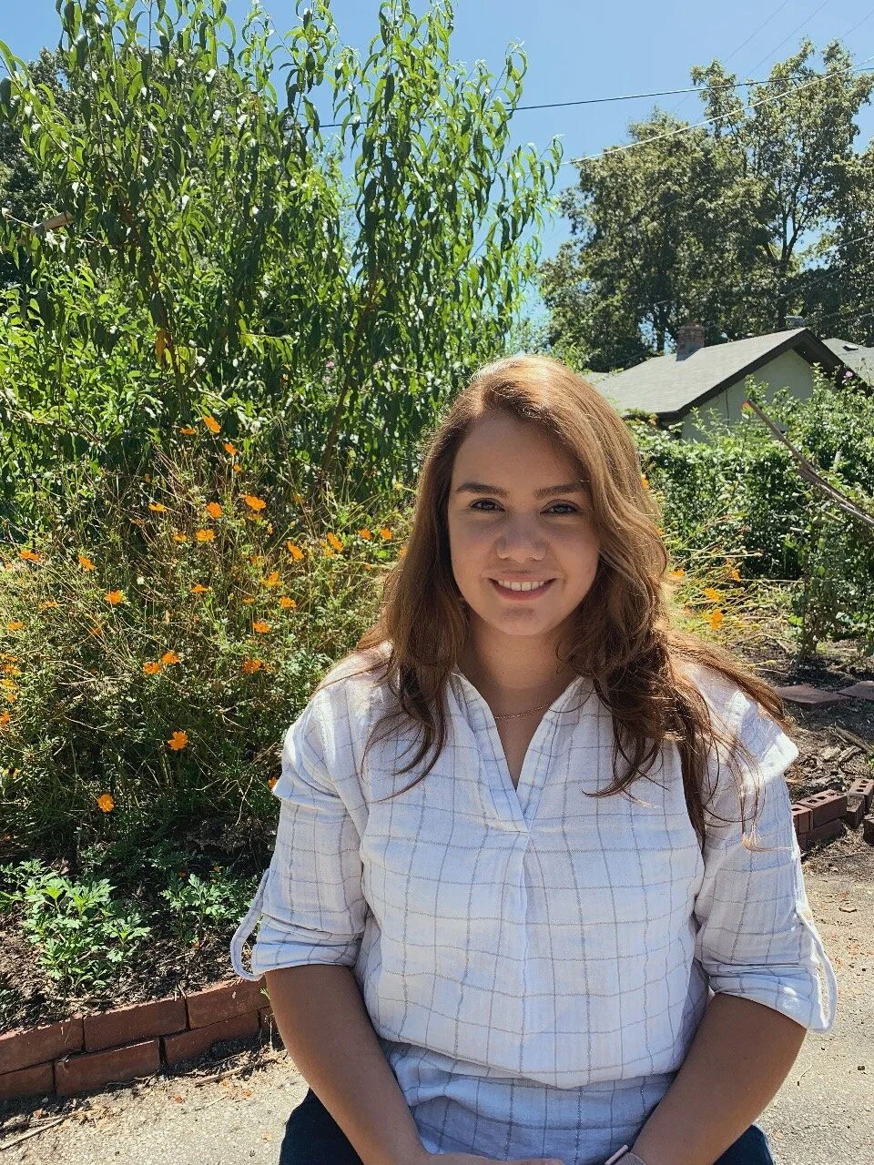 GENESIS MORA AUXILIARY ASSISTANT EXTENDED DAY