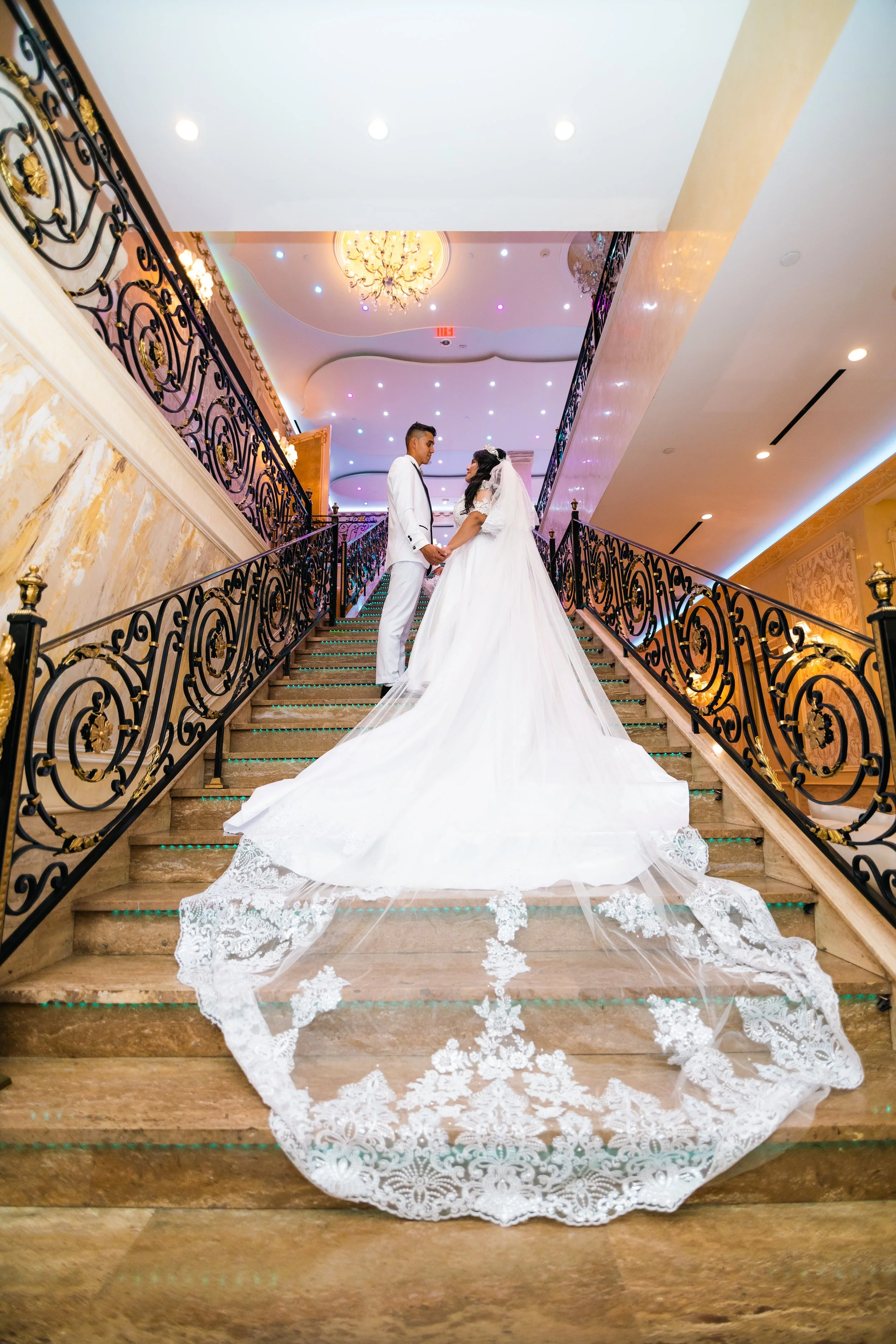 Ramiro & Deb_PrintColor-900.JPG