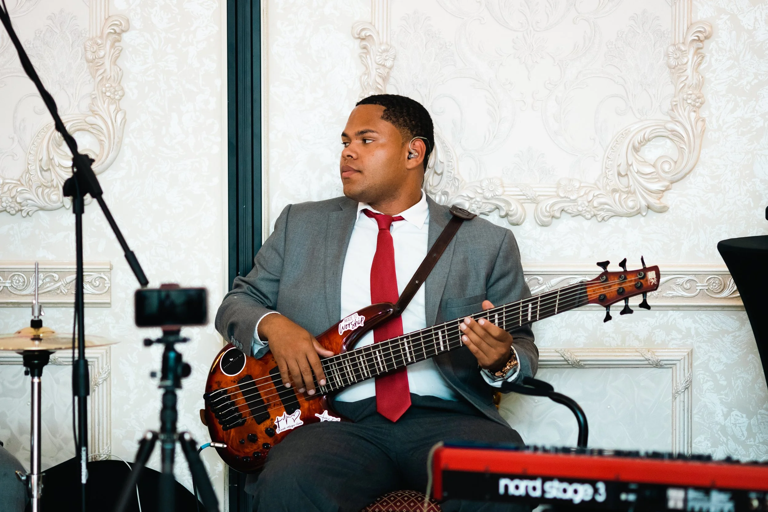 Ramiro & Deb_PrintColor-1150.JPG