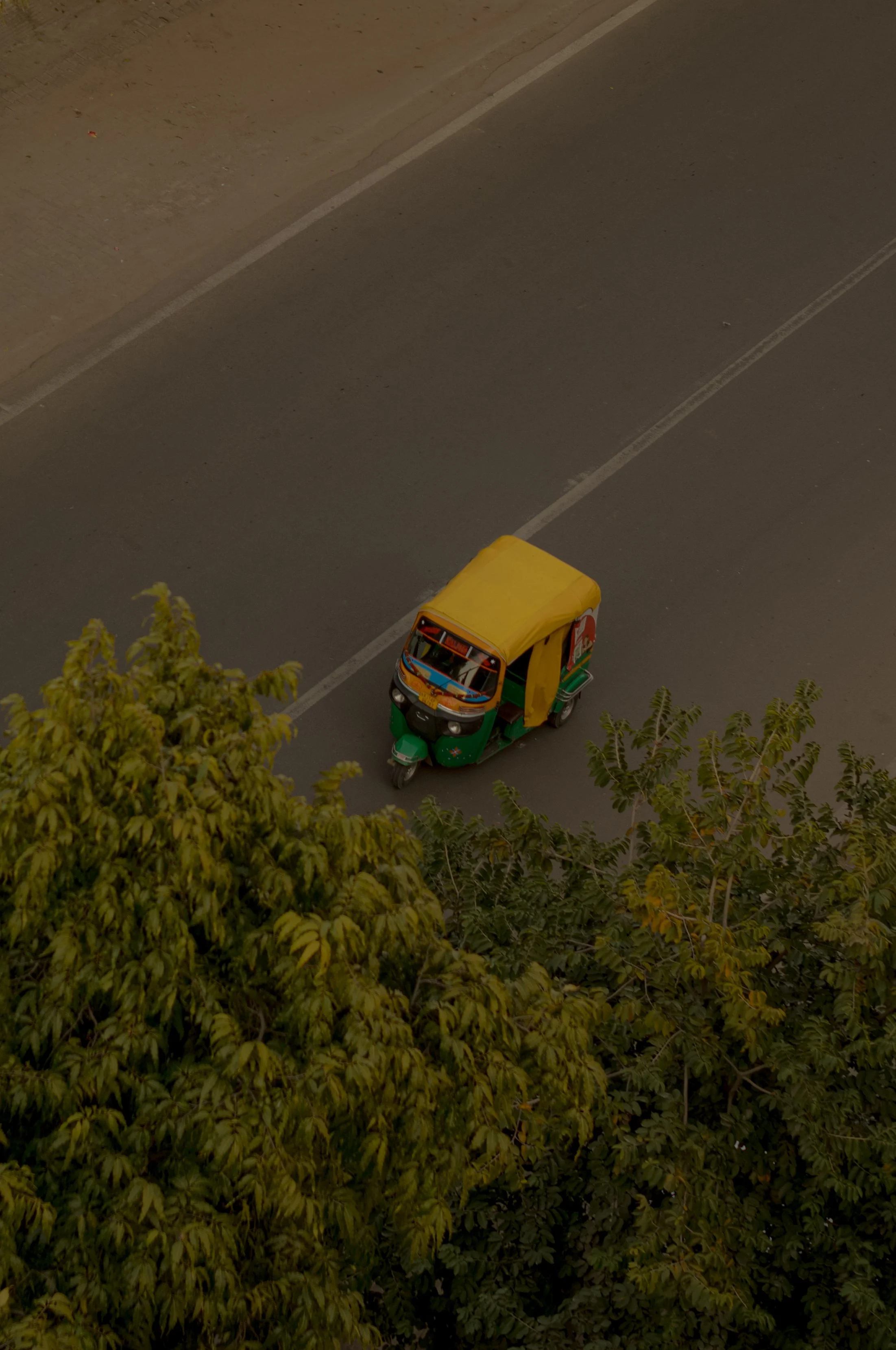 thread caravan jaipur tuktuk.jpg