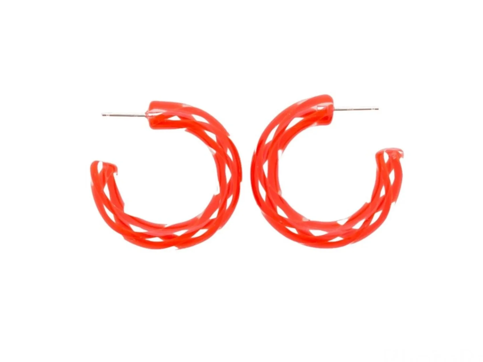 Twist Hoops