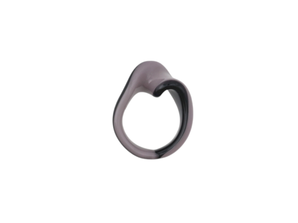 Two+Tone+Twisted+Ring_Jet+Black_2.png