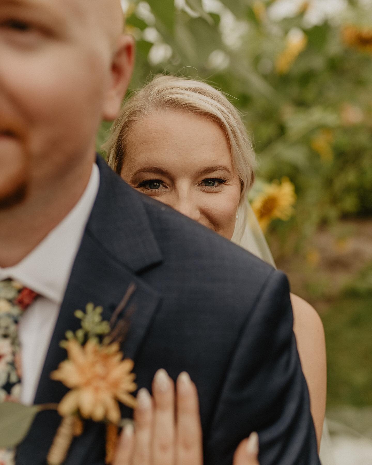 Shooting Bri and Nick&rsquo;s love in the gardens at @weddings.oftheland was dreamy to say the least.
.
.
.
.
.
#grandrapidsweddingphotographer #bridesofwestmichigan #grandrapidsbride #michiganweddingphotographer #thatsdarling #bridalportrait #bridea