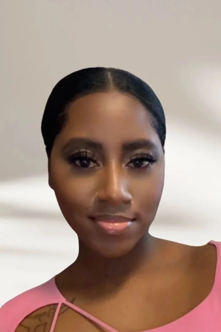   Shayanna Love - Hatch Doula; Founder and Executive Director of Love’s Pathway   Shayanna@lovespathway.org  Shayanna Love is an Oakland native, wife, mother of two, and founder of Love’s Pathway. Prior to her nonprofit work, Shayanna’s journey began