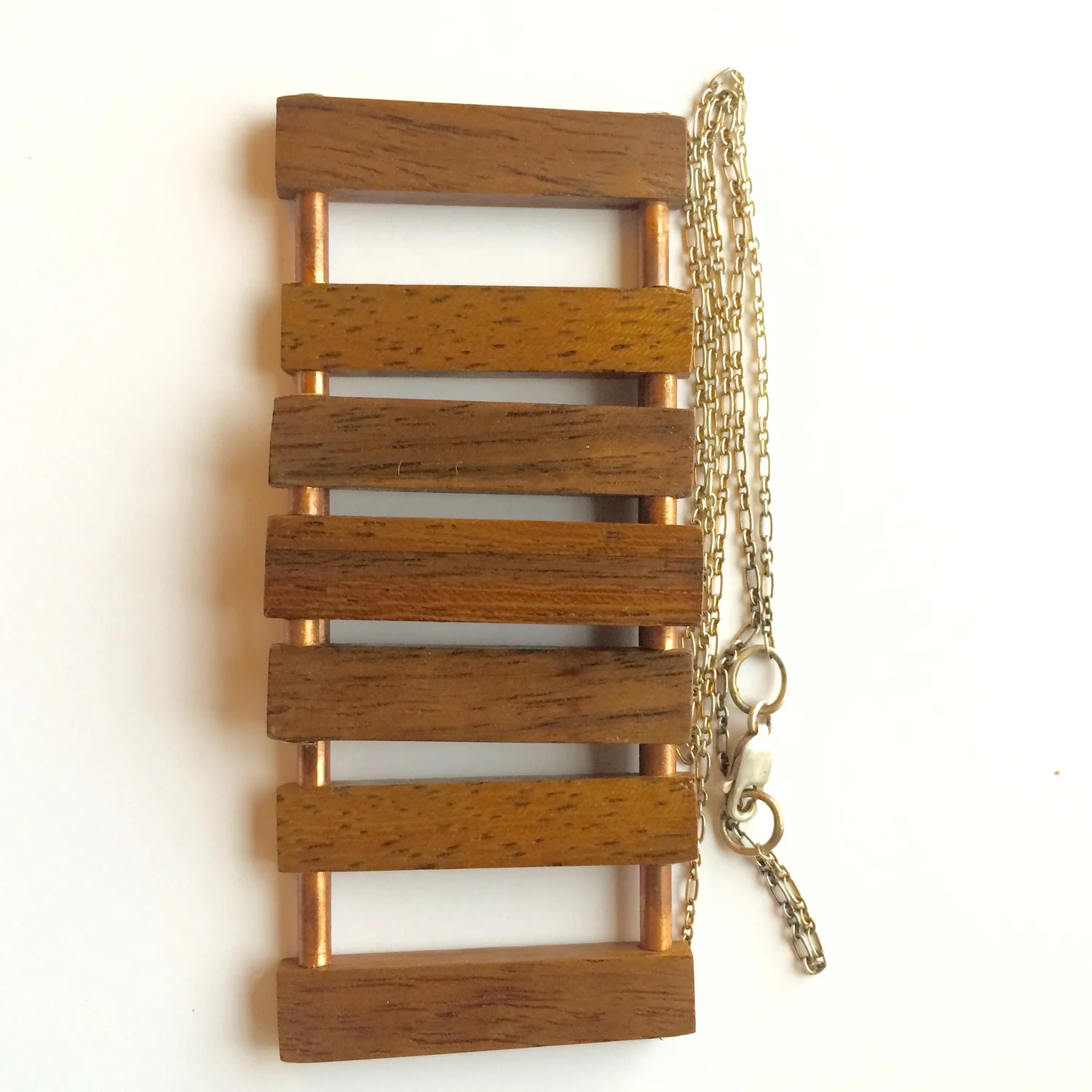 cascade_necklace_3.jpg