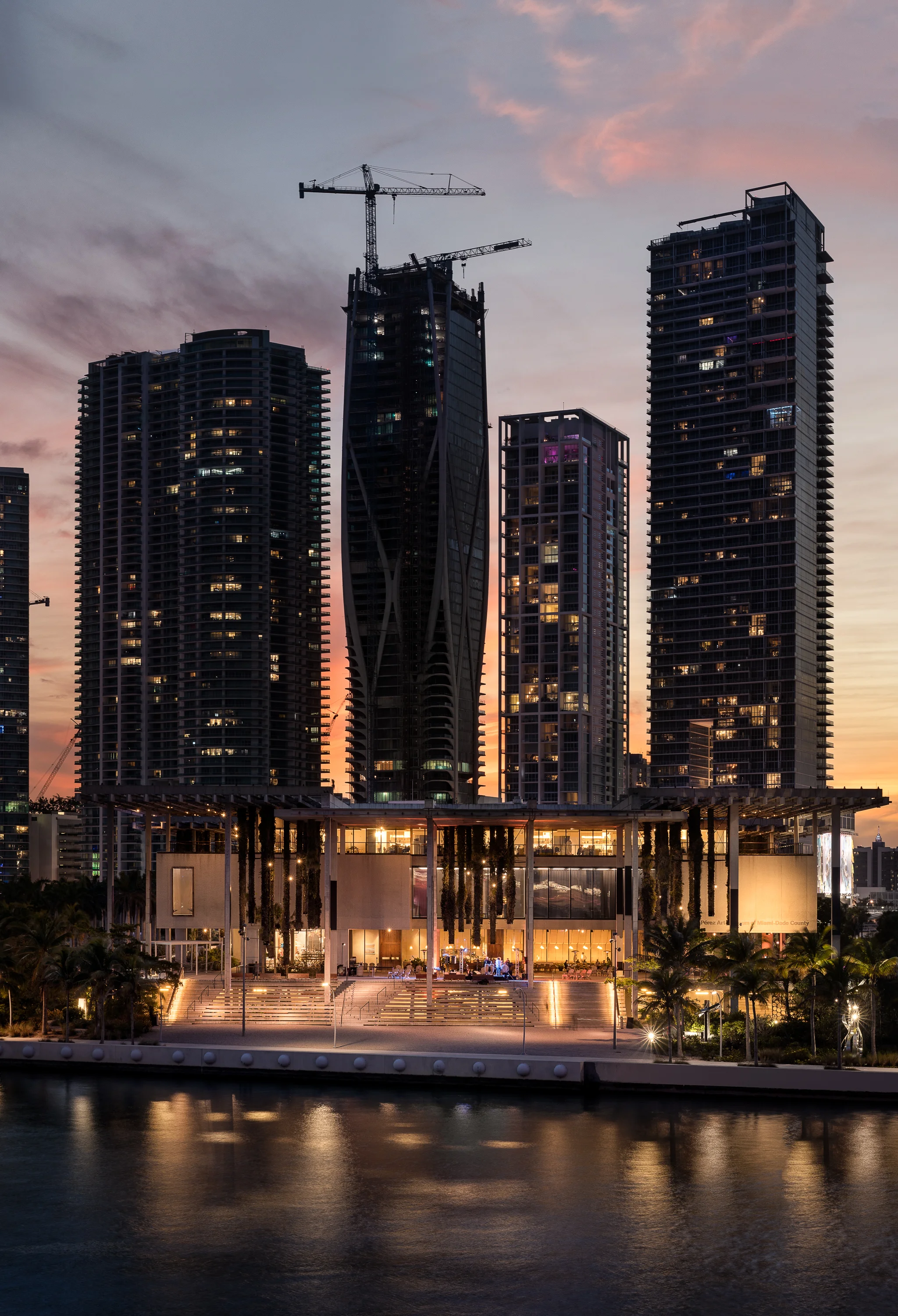 Perez Art Museum: Miami, FL