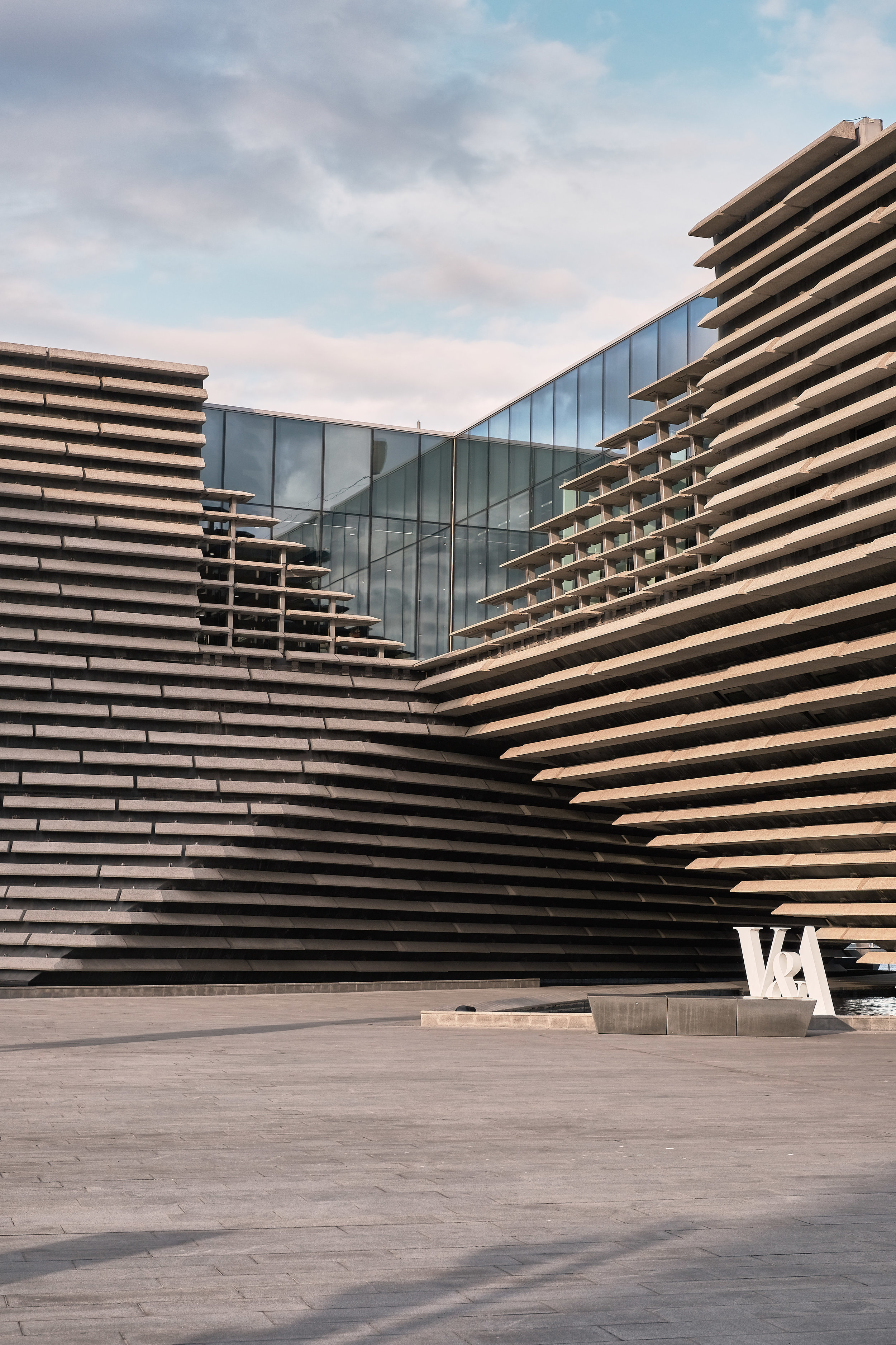 V &amp; A Museum of Design: Dundee, U.K. 