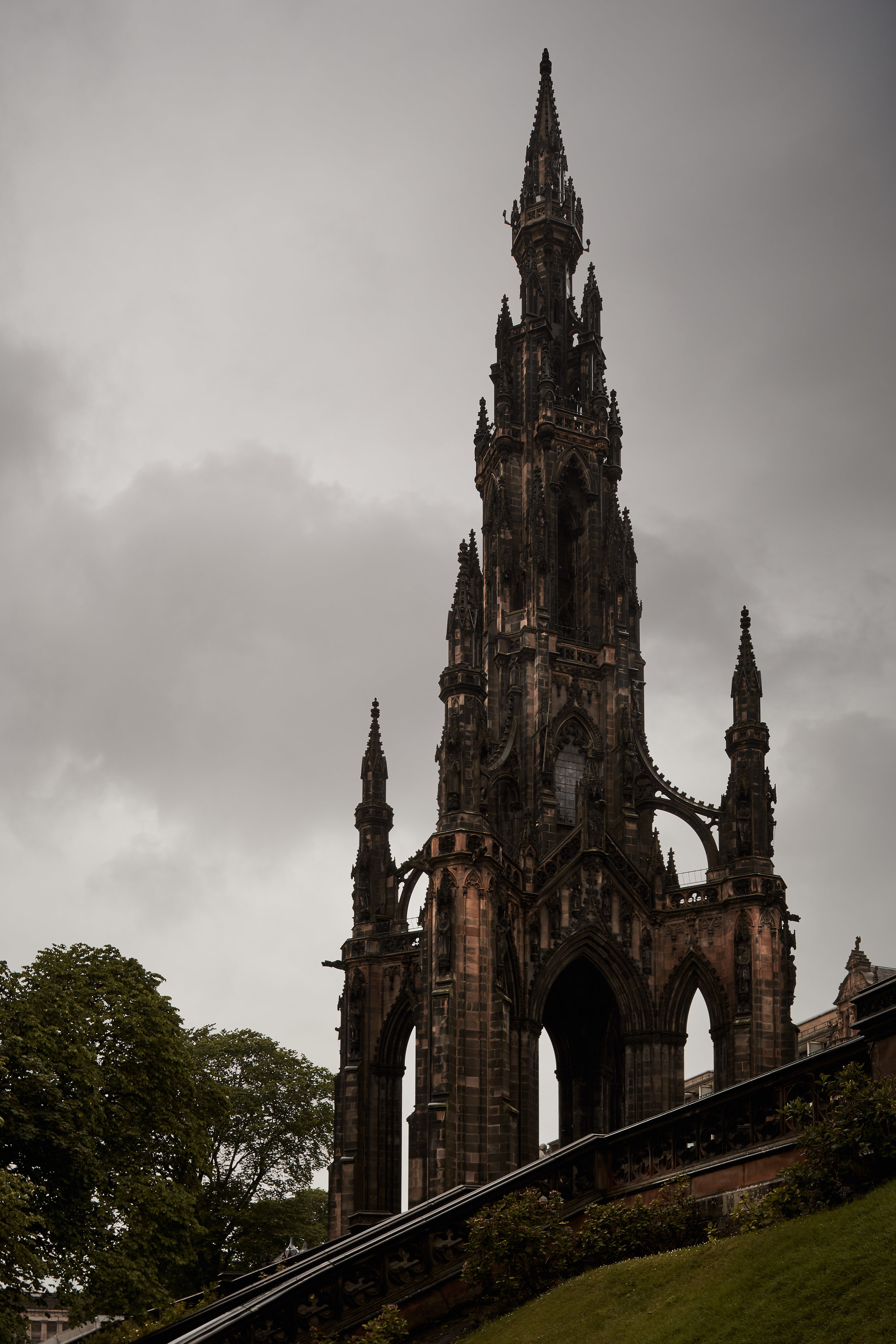 Scottish Monument 2.jpg